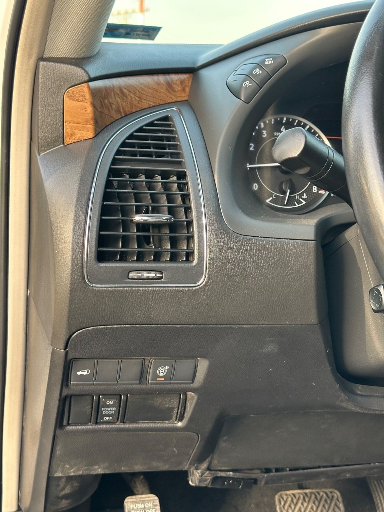 Nissan Armada Full Option SL 2021