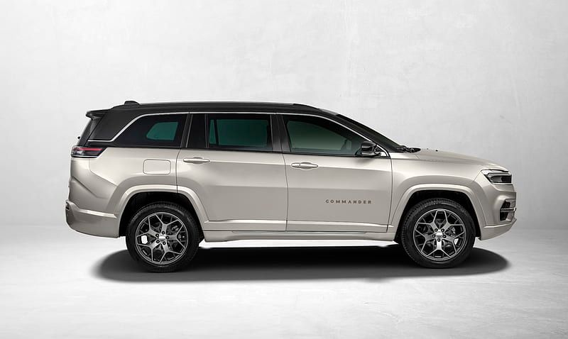 Jeep Commander exterior - Side Profile