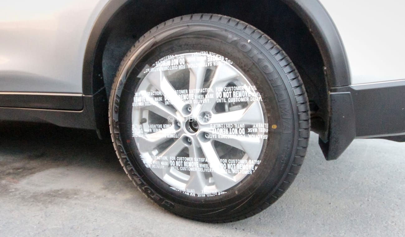 Nissan X Trail SV