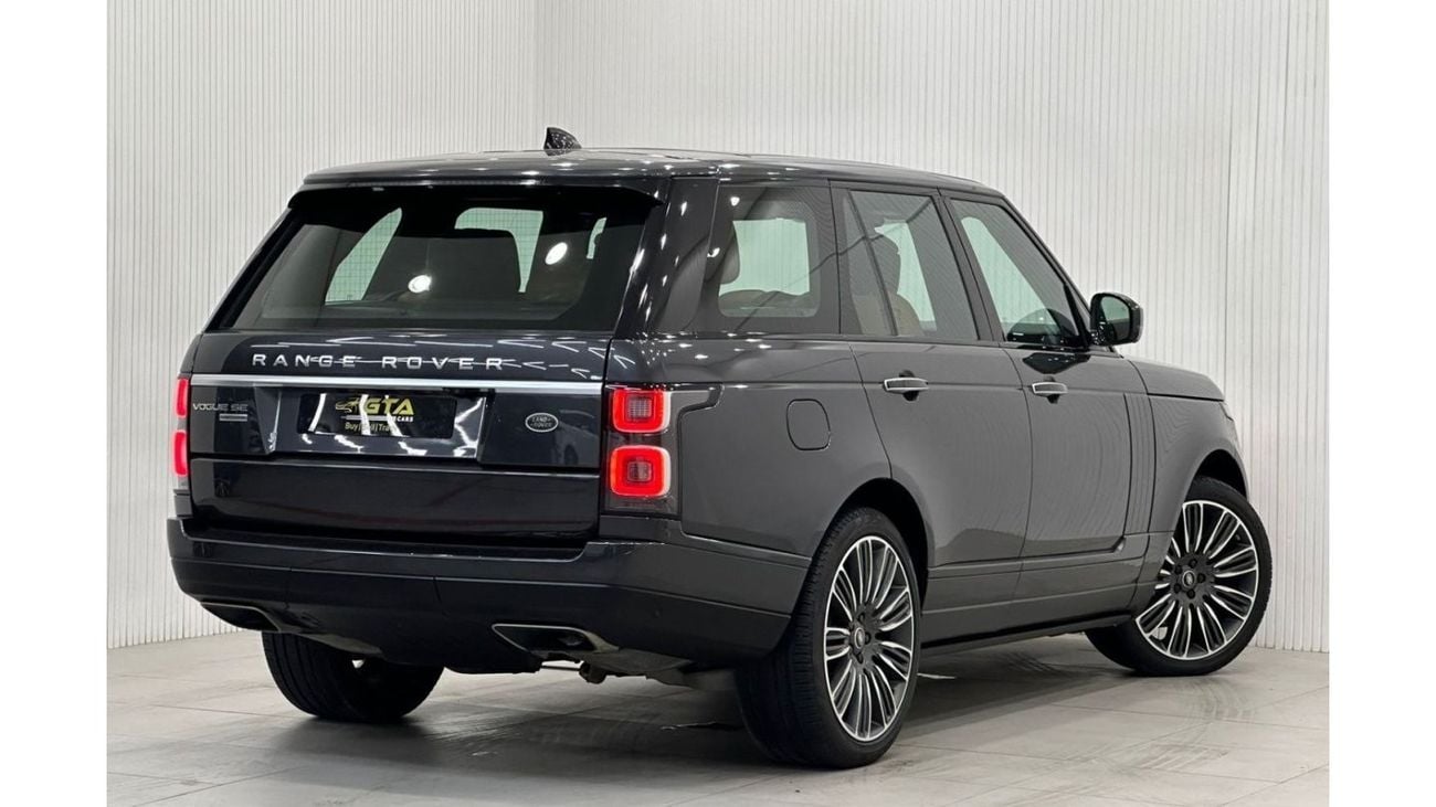 Land Rover Range Rover 2018 Range Rover Vogue SE Supercharged, Warranty, Full Service History, Fully Loaded, GCC