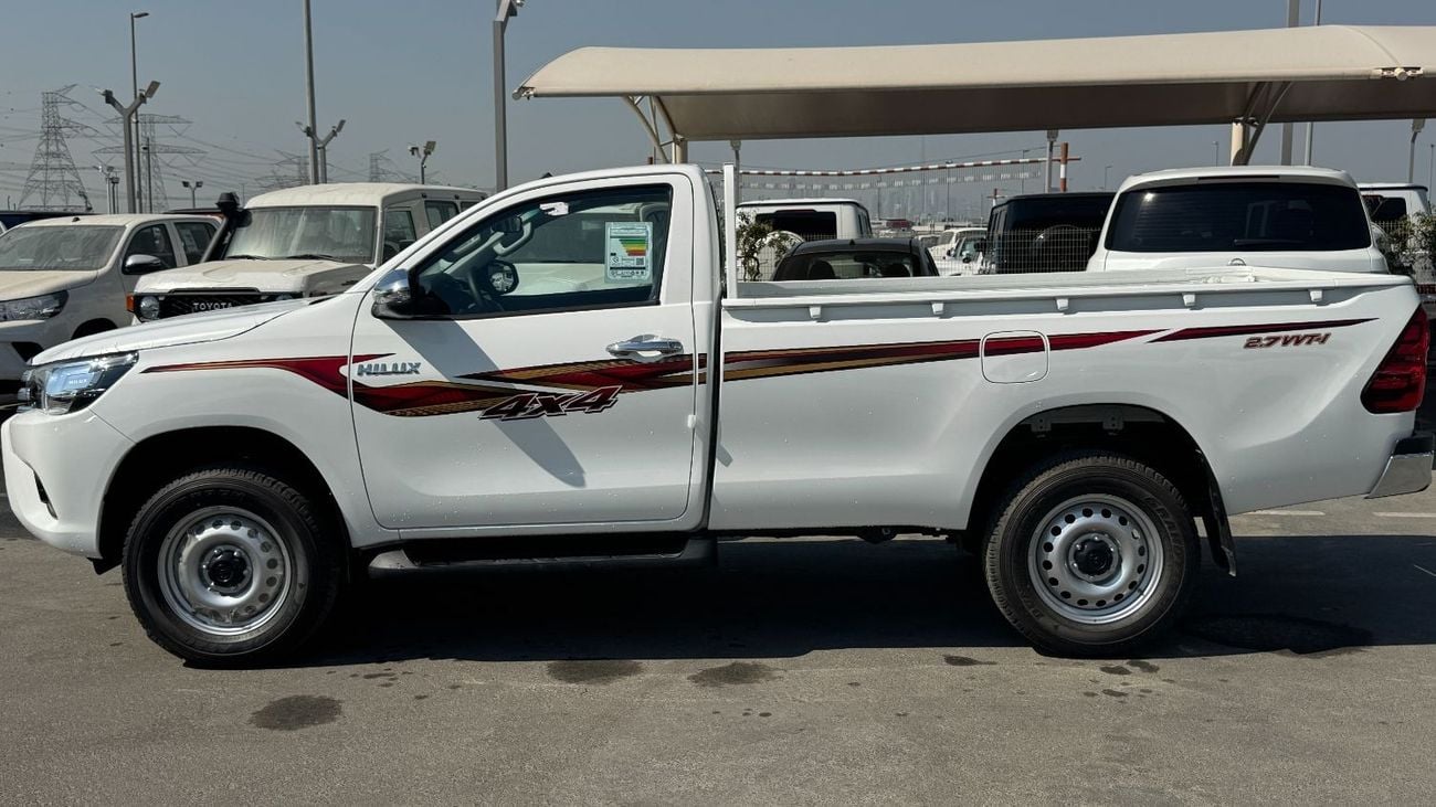 تويوتا هيلوكس هايلكس كابينة واحدة 2.7 لتر بنزين M/T 2024 أبيض