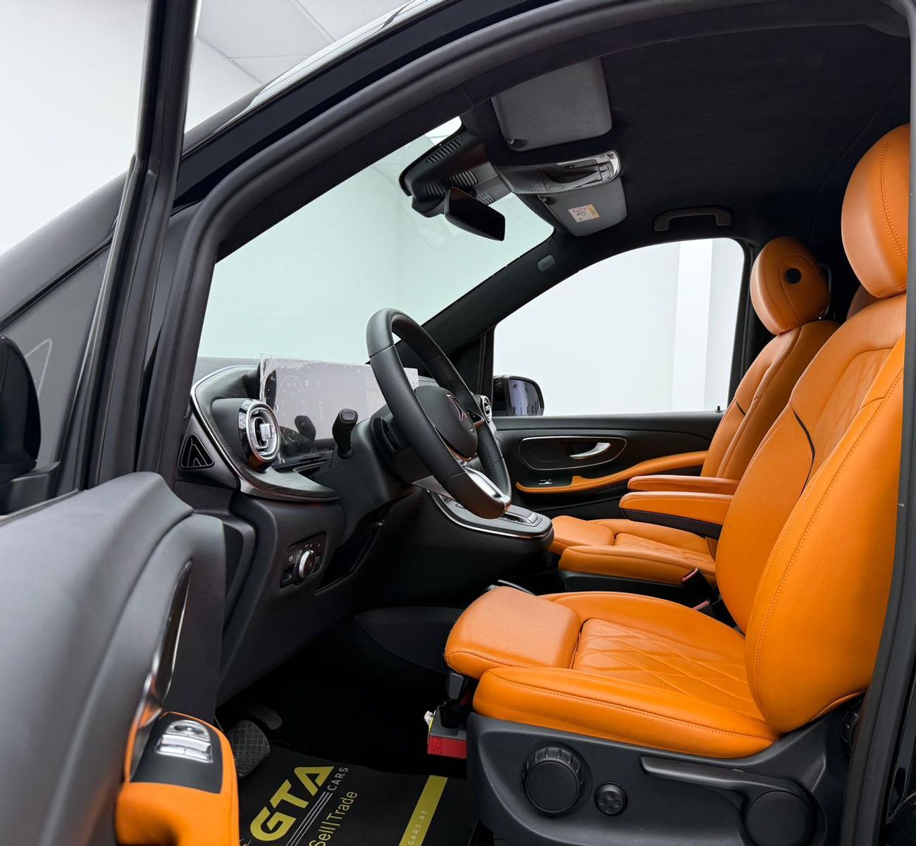 Mercedes-Benz V 300 2025 Mercedes-Benz V300 VIP, Brand New, 2 Years Mercedes Warranty, GCC