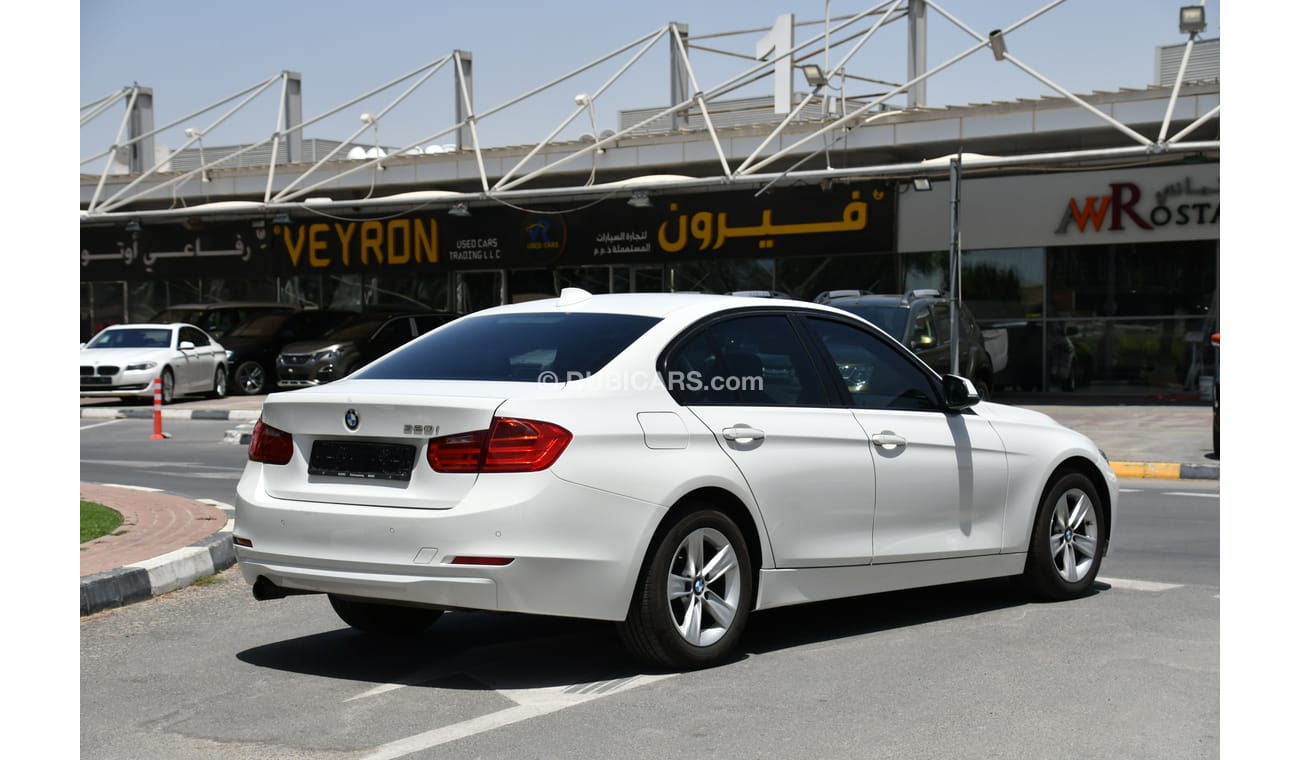 BMW 320i I 2012 - 4 CYLINDER - TWIN TURBO - GOOD CONDITION