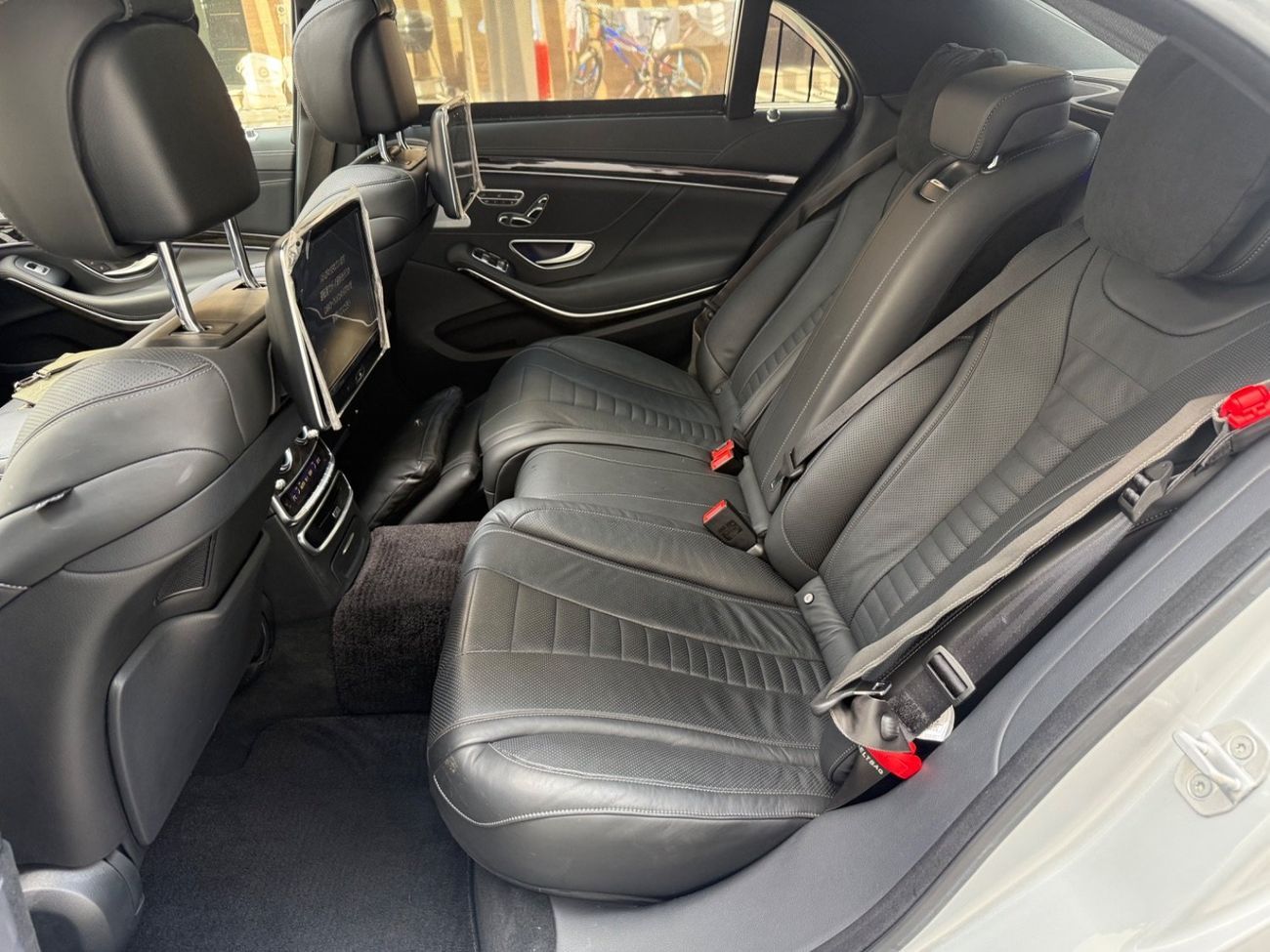 Mercedes Benz S500 AMG 4.7L AMG Line* Low Mileage*Chauffeur*TV*Massage*Panoramic Roof