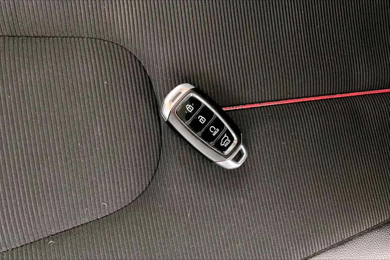 Hyundai Veloster Standard | Guaranteed Warranty | 0 Down Payment