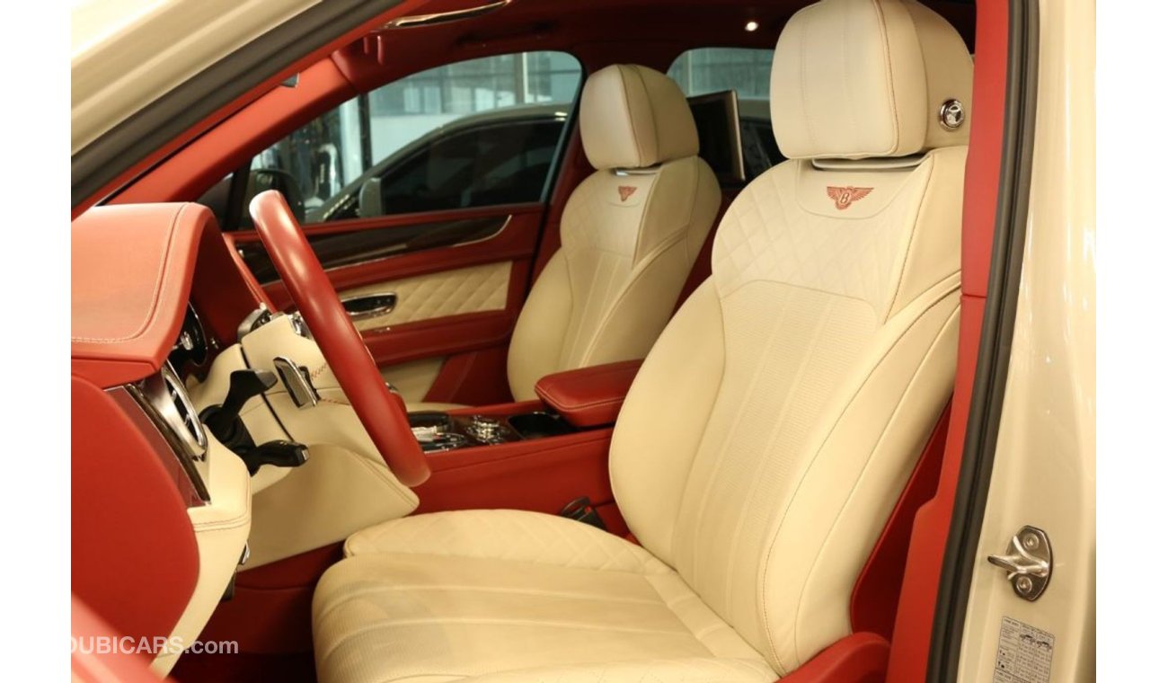 Bentley Bentayga Factory Signature Edition, Stunning Car
