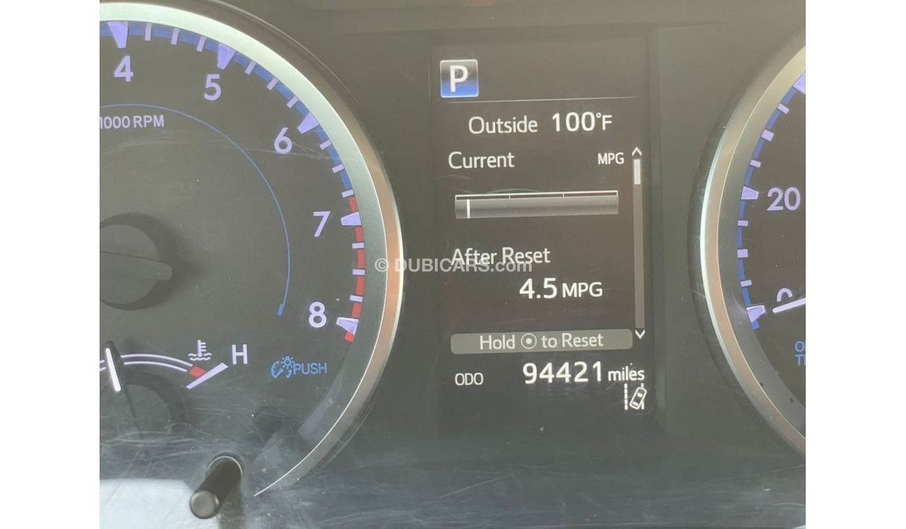 Toyota Highlander 2019 Toyota Highlander LE+ 3.5L V6 4x4 - /