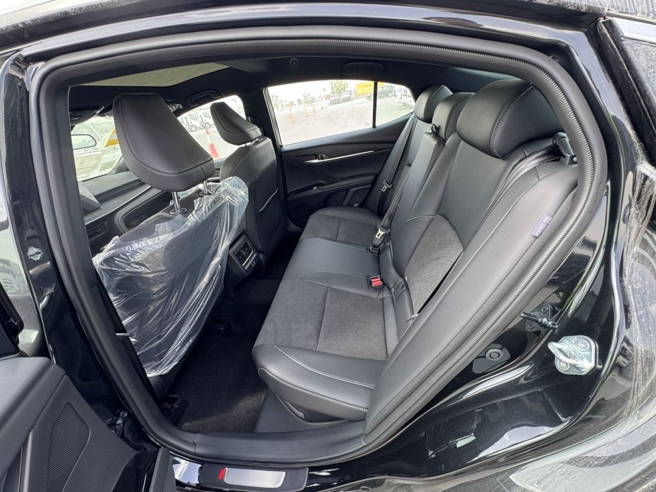 تويوتا كامري 2025 Toyota Camry 2.0L 173HP L4 CVT