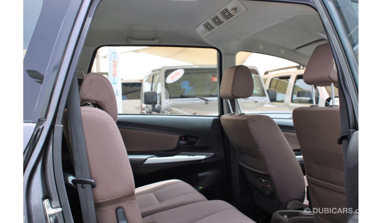Toyota Avanza GLS ACCIDENTS FREE - GCC - CAR IS IN PERFECT CONDITION INSIDE OUT