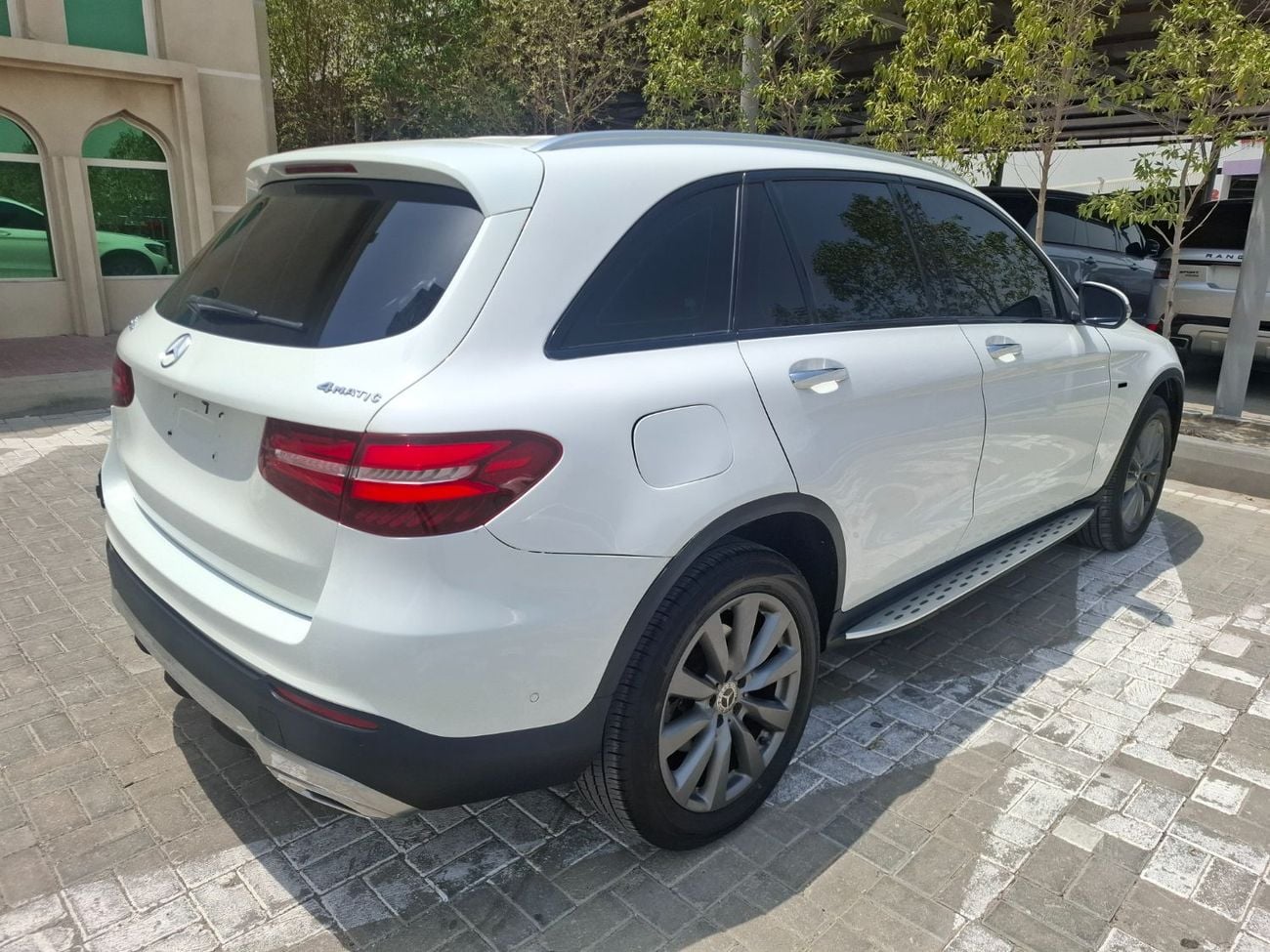 Mercedes Benz GLC350E