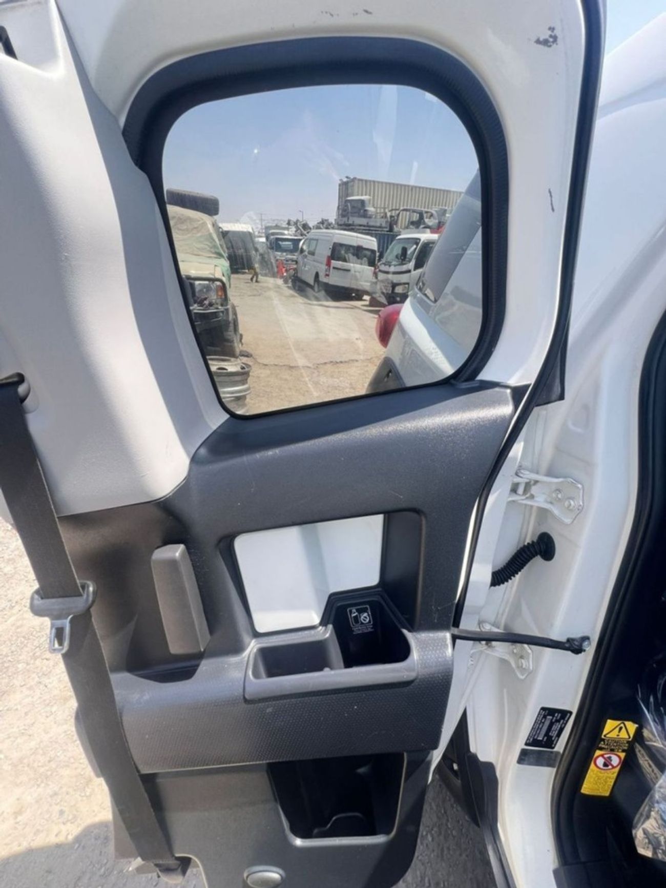 Toyota FJ Cruiser PETROL 4,0 LITER ,RIGHT HAND DRIVE 2012 MODEL