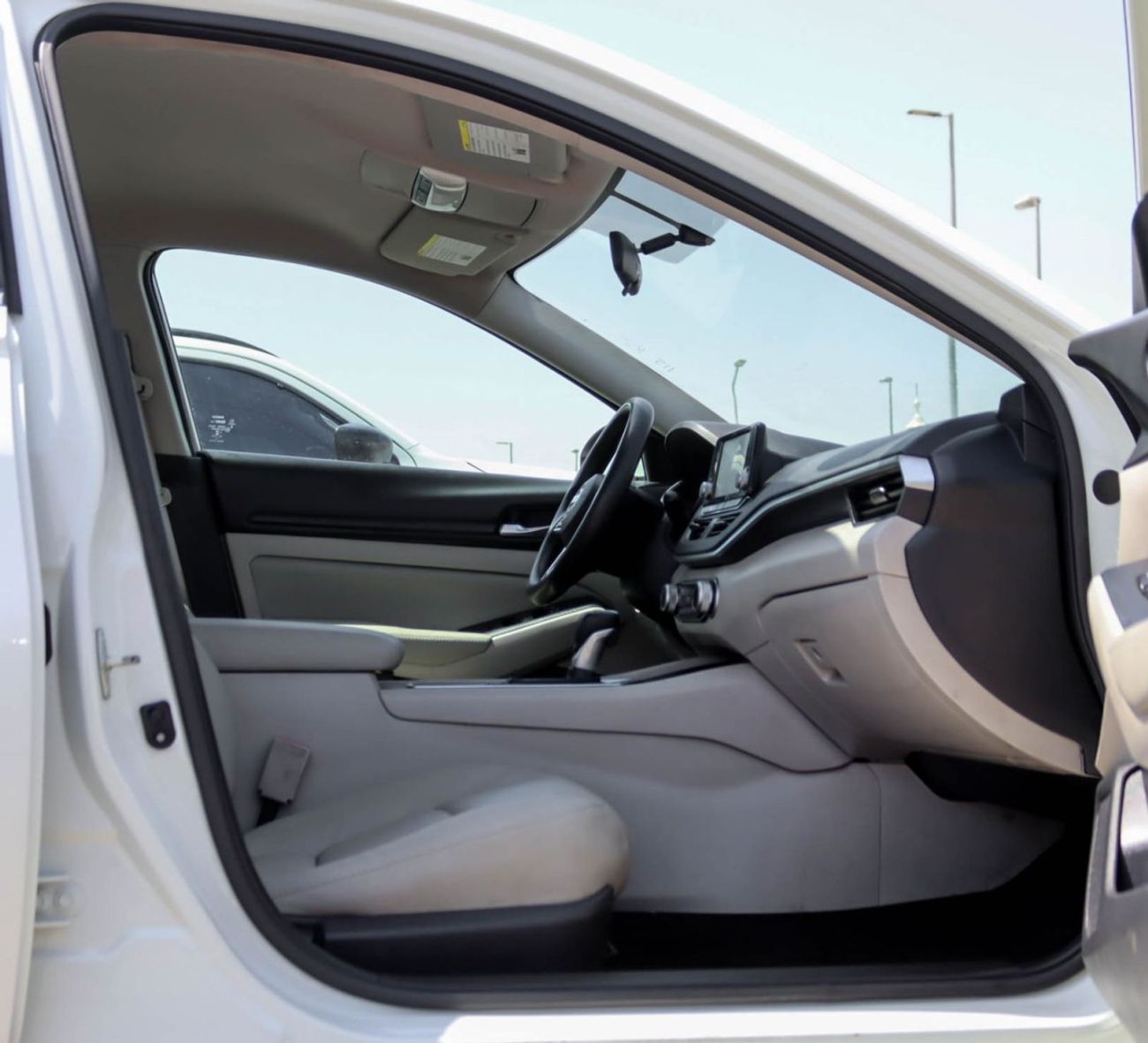 Nissan Altima 2.5 S Nissan Altima 2.5L 2019 GCC, accident-free, in excellent condition 1218 P.M