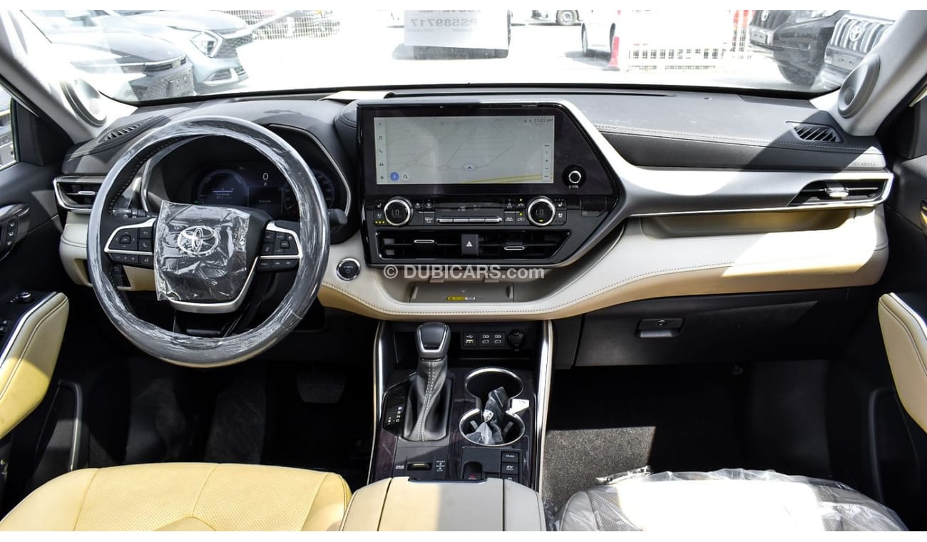 Toyota Highlander TOYOTA_HIGHLANDER_LIMITED_2.5L_HYBRID_2023_GCC_JBL_WHITE_BLACK