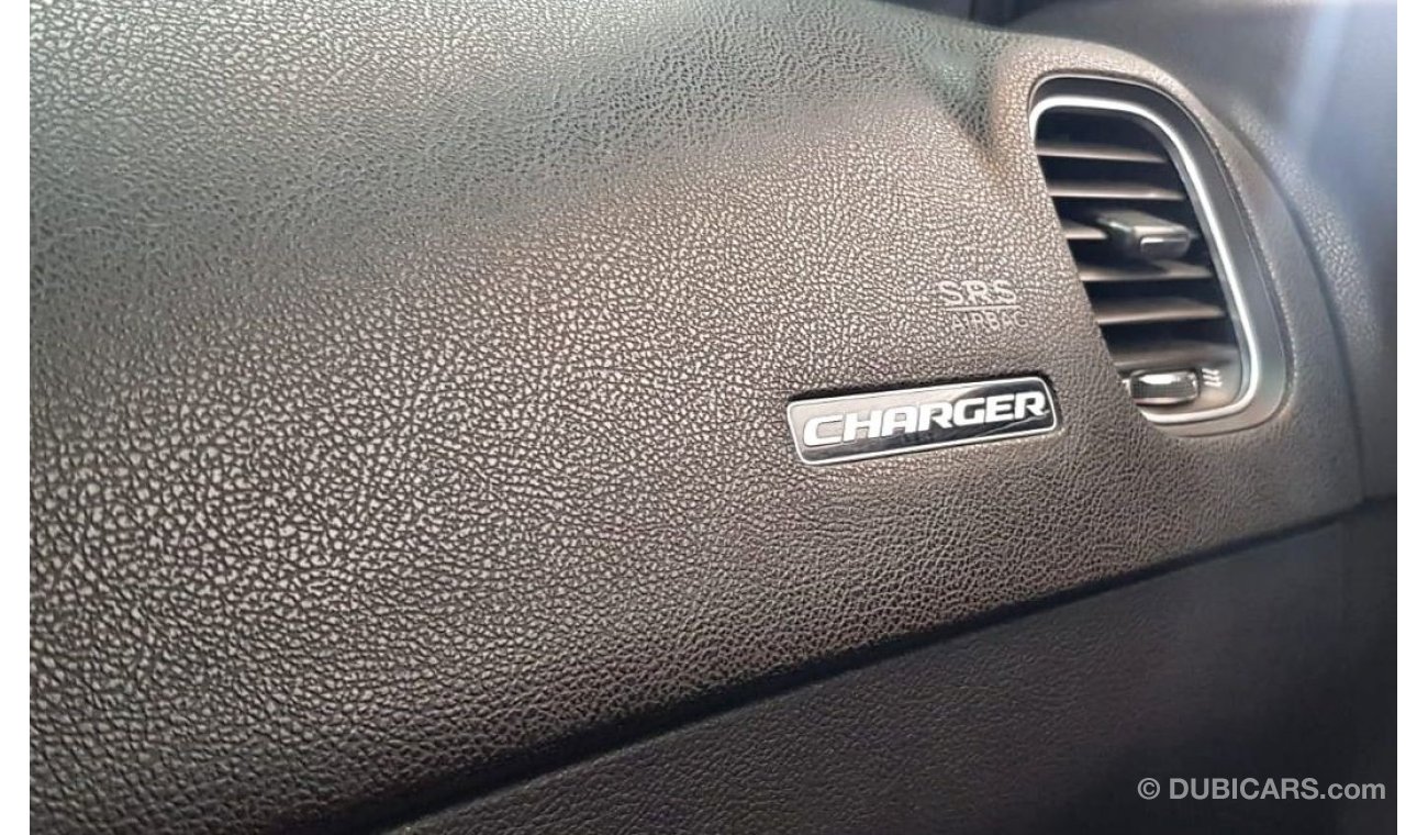 Dodge Charger SRT Kit