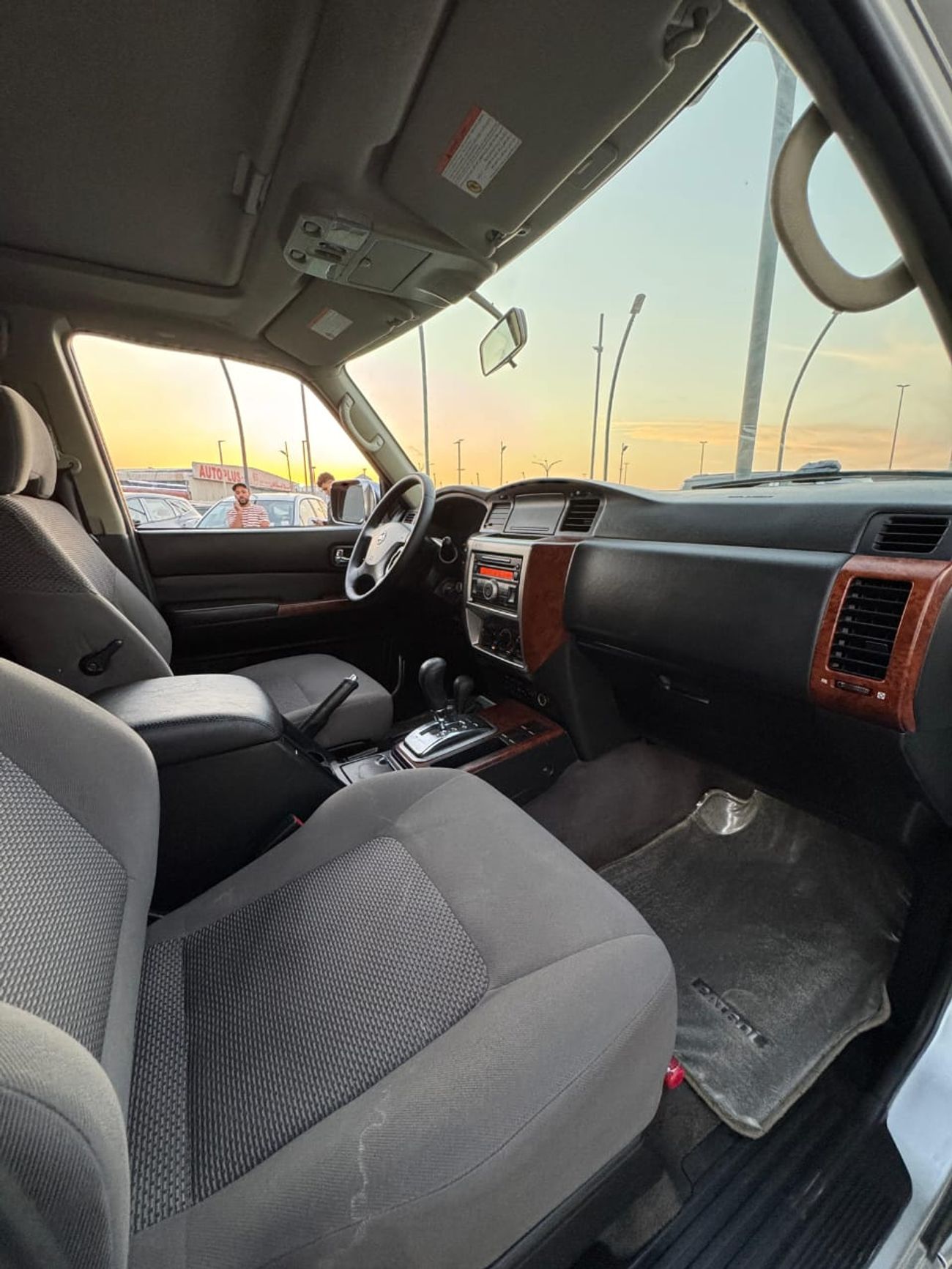 Nissan Patrol Safari Safari 4.8L M/T