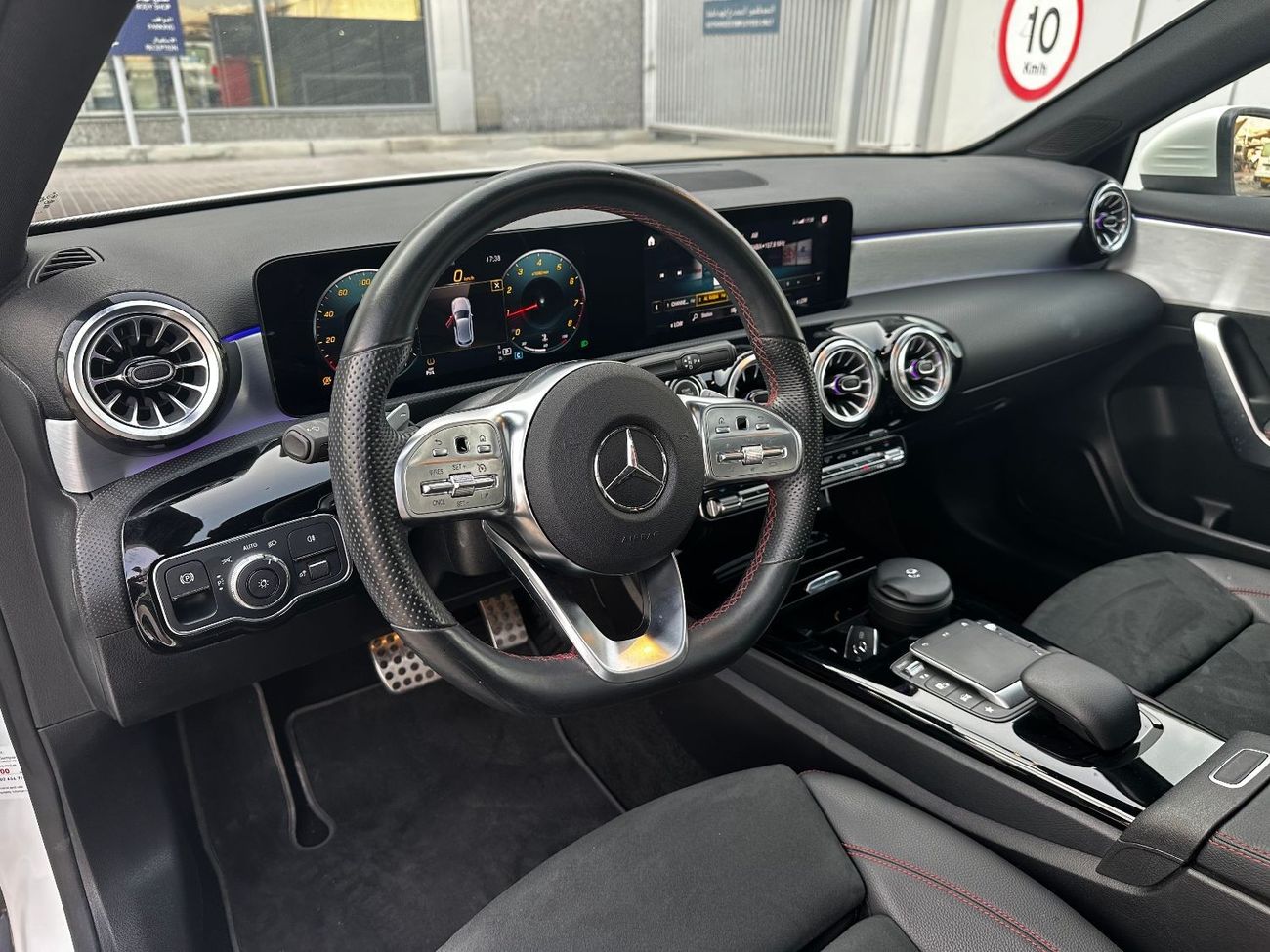 مرسيدس بنز A 200 بريميوم GCC