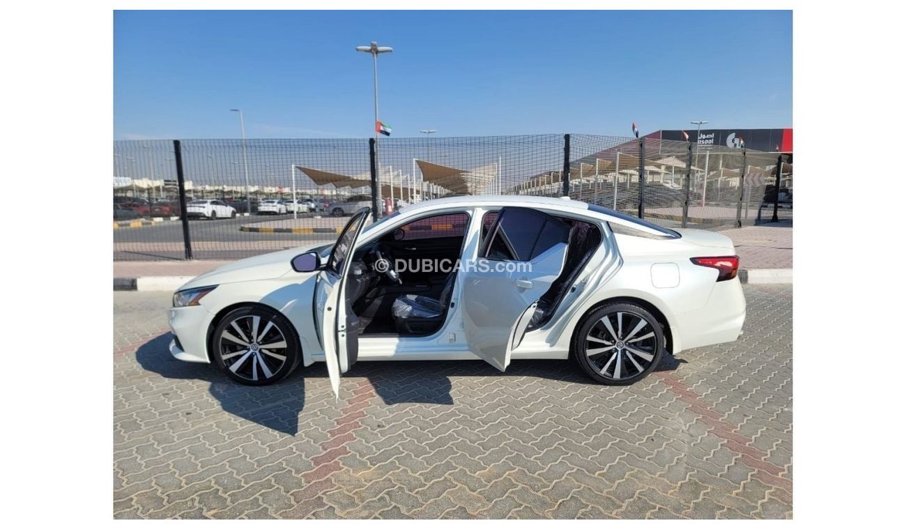 نيسان ألتيما Very Clean Car