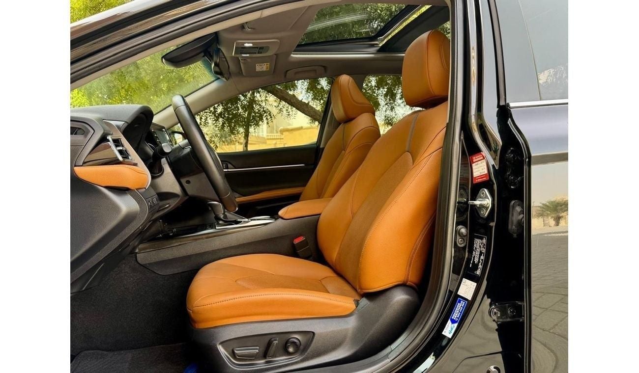 تويوتا كامري CAMRY 2023 40 Anniversary Edition,panoramic,GCC TOP OF RANGE