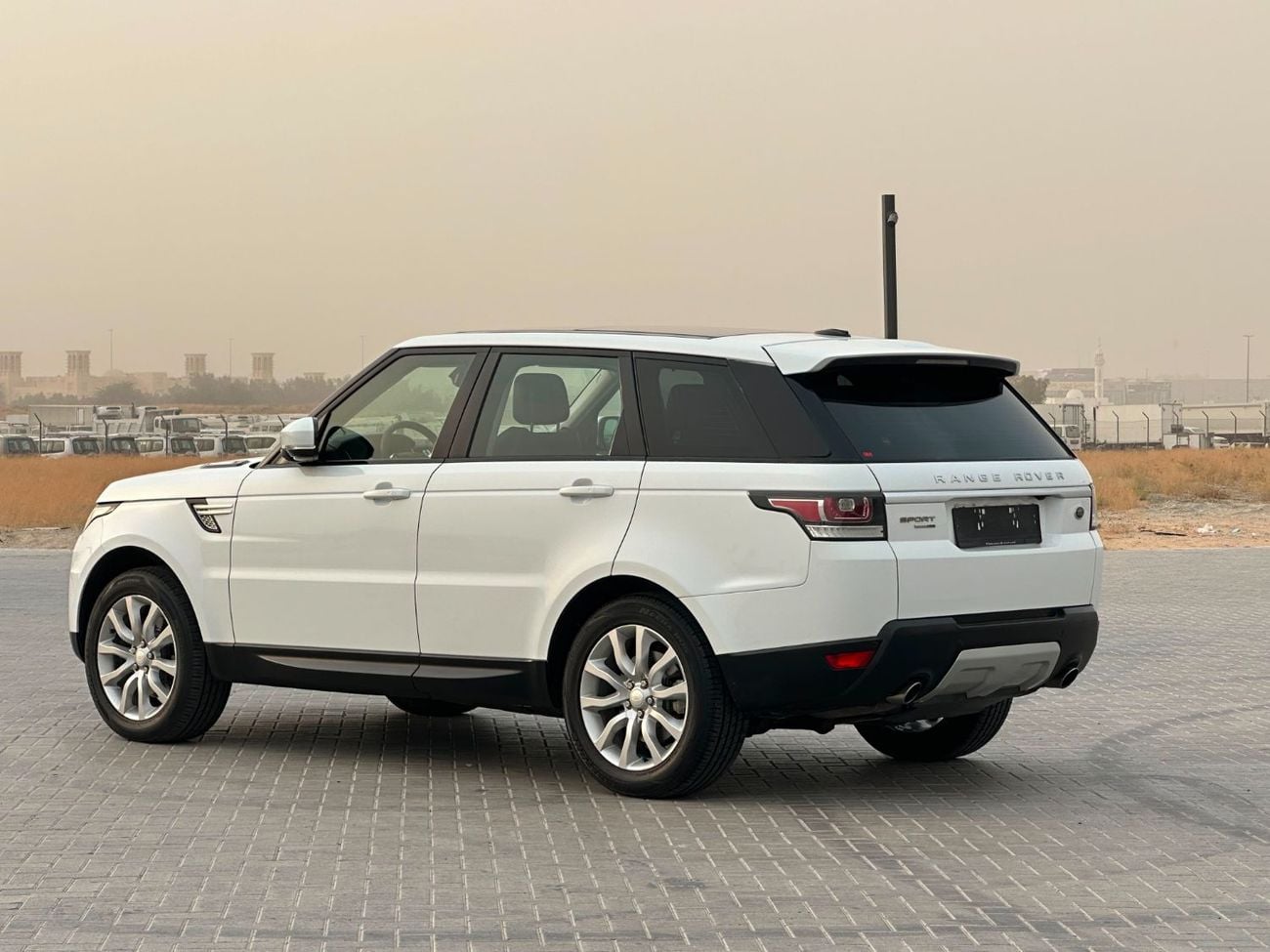 Land Rover Range Rover Sport HSE
