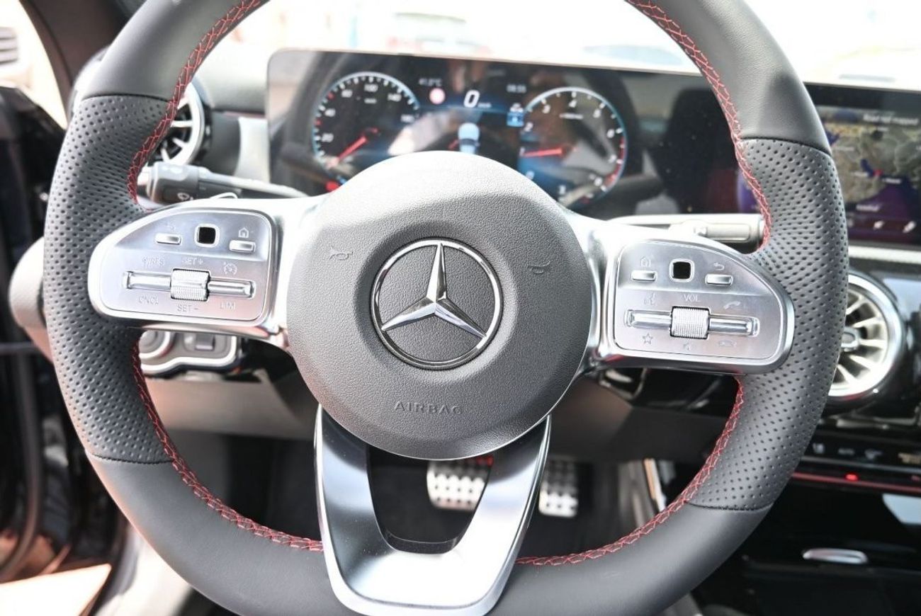 Mercedes-Benz CLA 200 Mercedes-Benz CLA 200 1.4L Turbo Petrol, FWD, 4 Doors, Radar, 360 Camera, Cruise Control, Front Elec