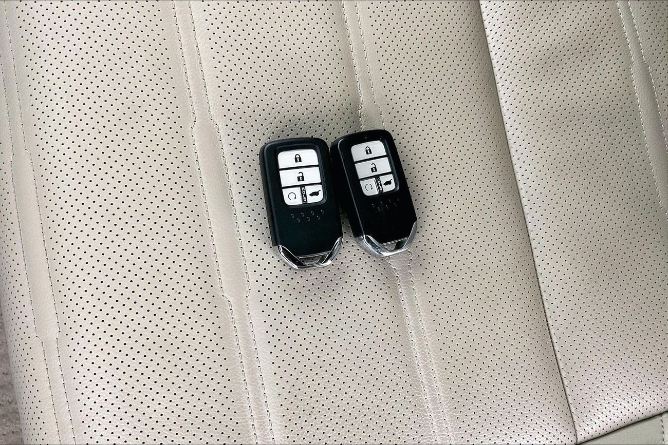 هوندا سي آر في Touring | شامل الضمان | 0 ﺪﻔﻋﺓ ﺃﻮﻟﻯ