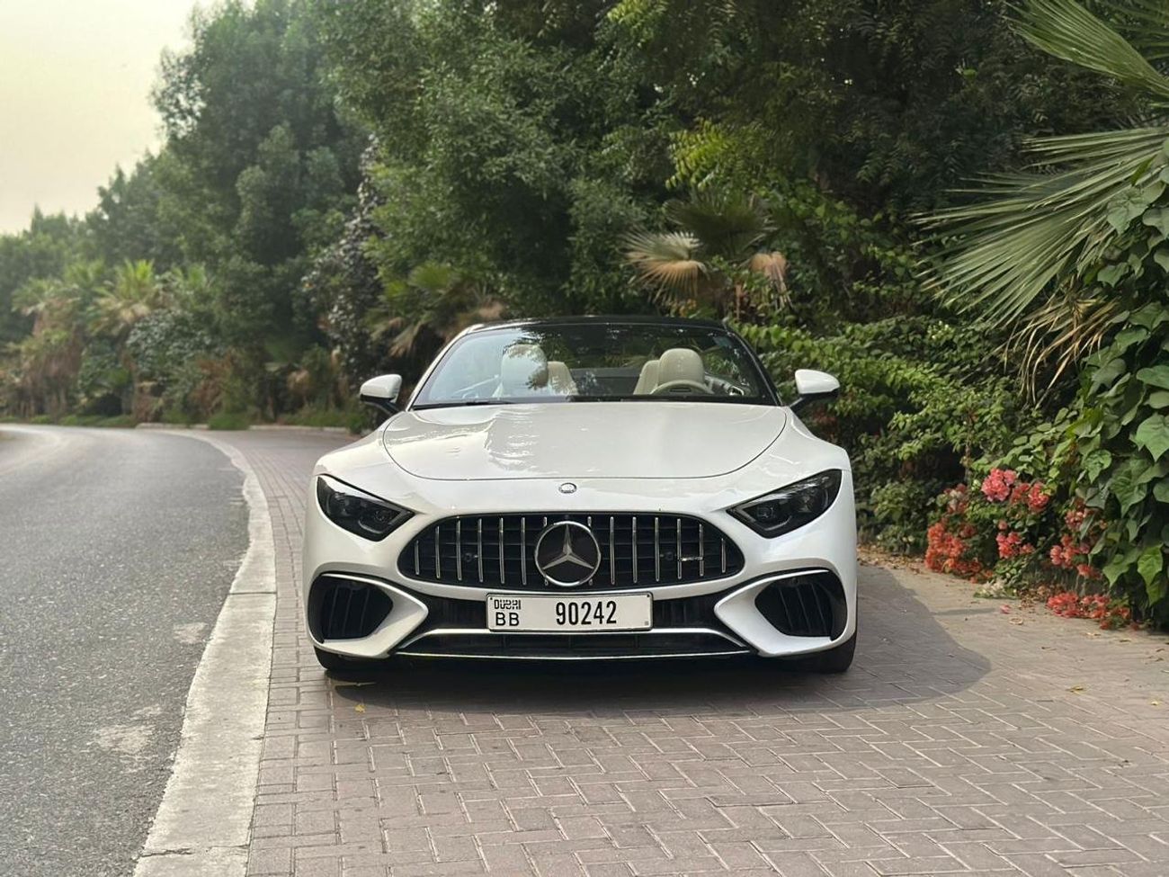 مرسيدس بنز SL 55 AMG Roadster 4Matic+