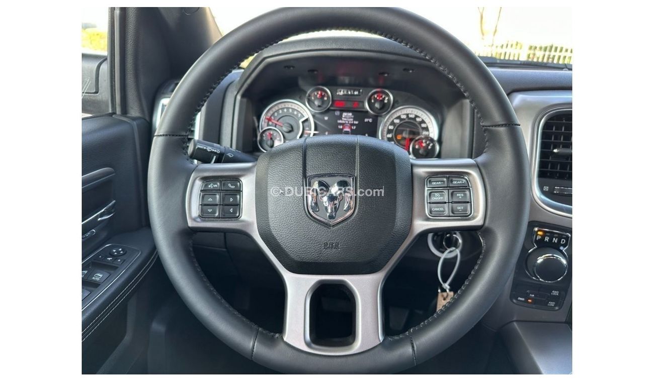 RAM 1500 RAM 1500 Classec 2023 HEMI ( Export price )