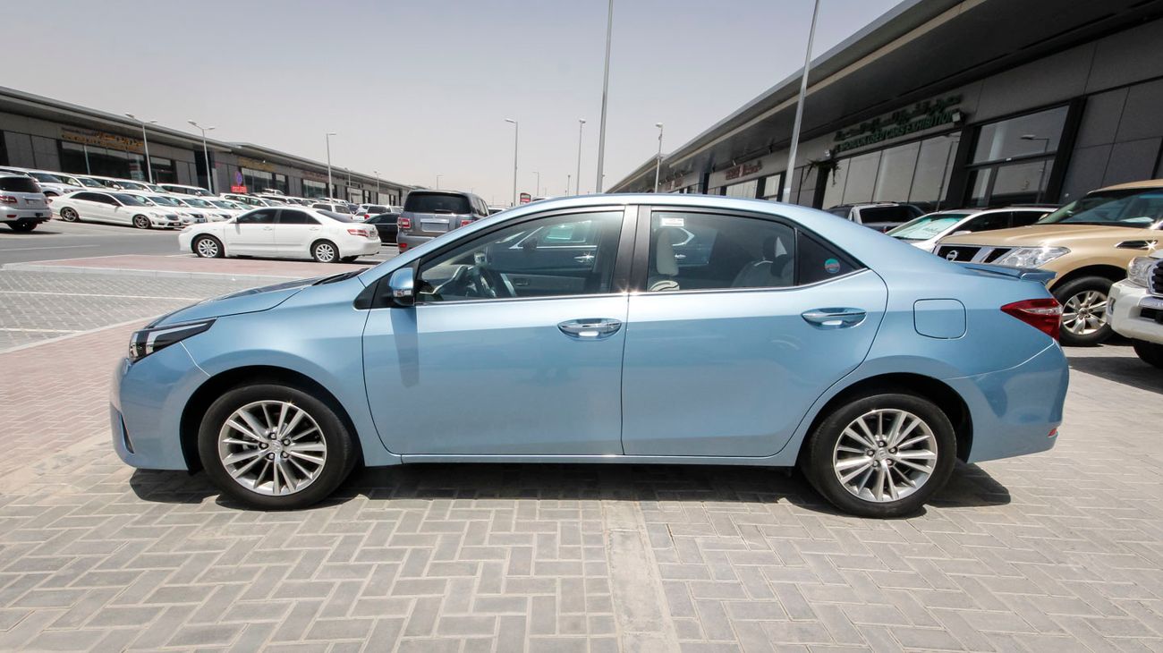 Used Toyota Corolla 2015 for sale in Abu Dhabi 21925