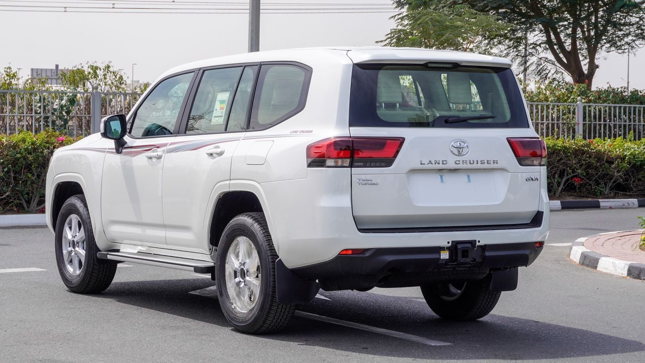 Toyota Land Cruiser GXR 3.5 L Twin Turbo V6