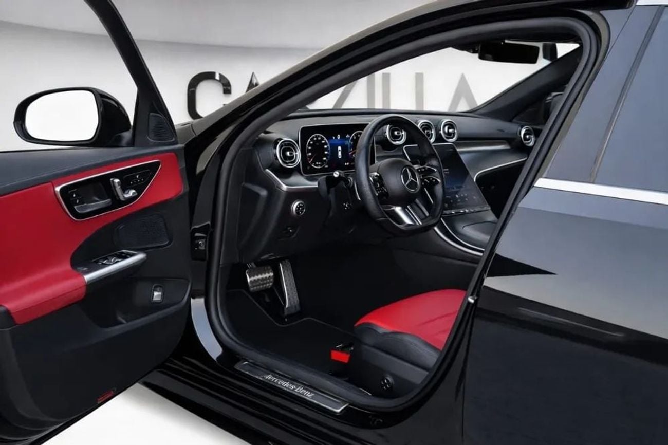 Mercedes Benz C200 Premium 2.0L AED 2,908 P.M l 0% Down Payment l Premium AMG Line l Gargash Warranty t