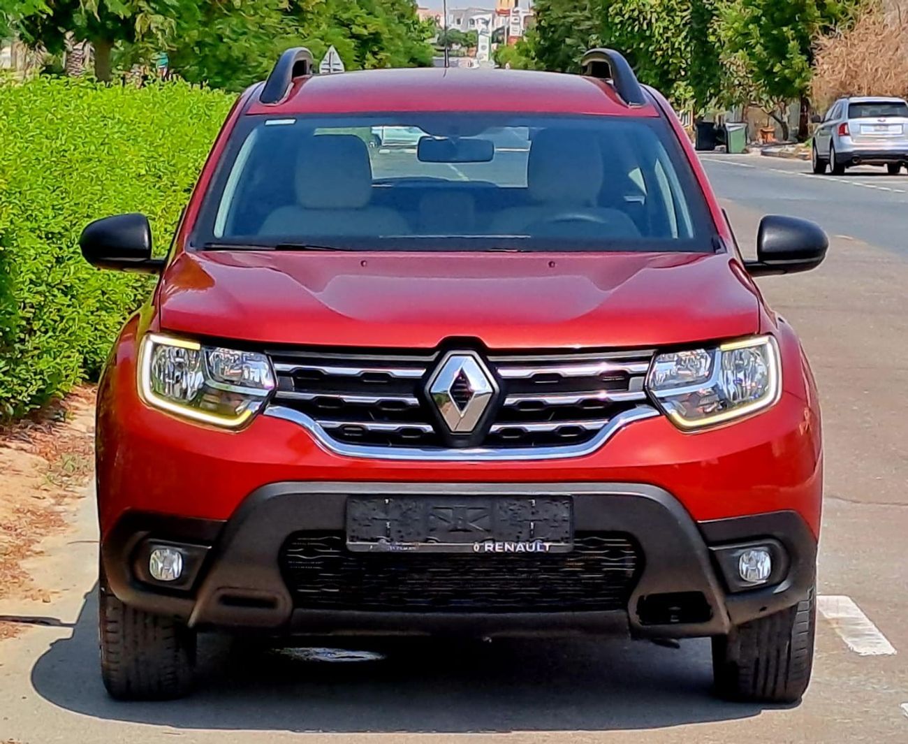 رينو داستر SE