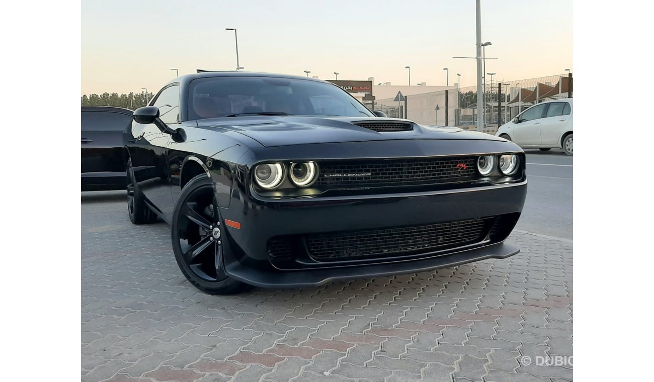 Dodge Challenger Challenger RT v8 /5.7 HEMI / model 2017