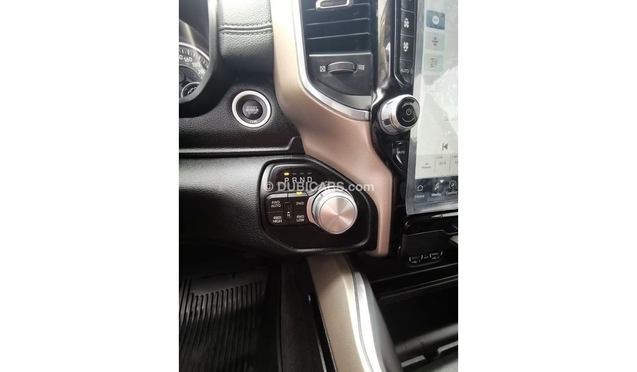رام 1500 Dodge RAM Laramie - 2022 - White