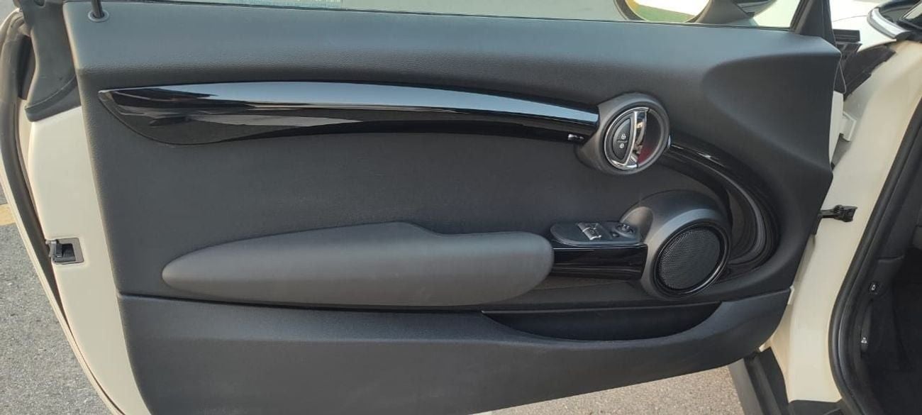 Mini Cooper One 1.5L