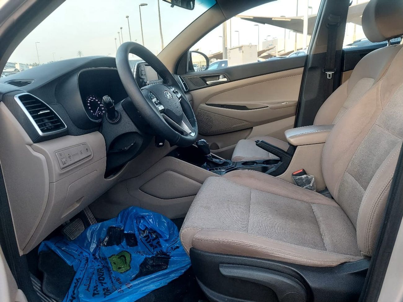 هيونداي توسون 2.4L PETROL AUTOMATIC TRANSMISSION