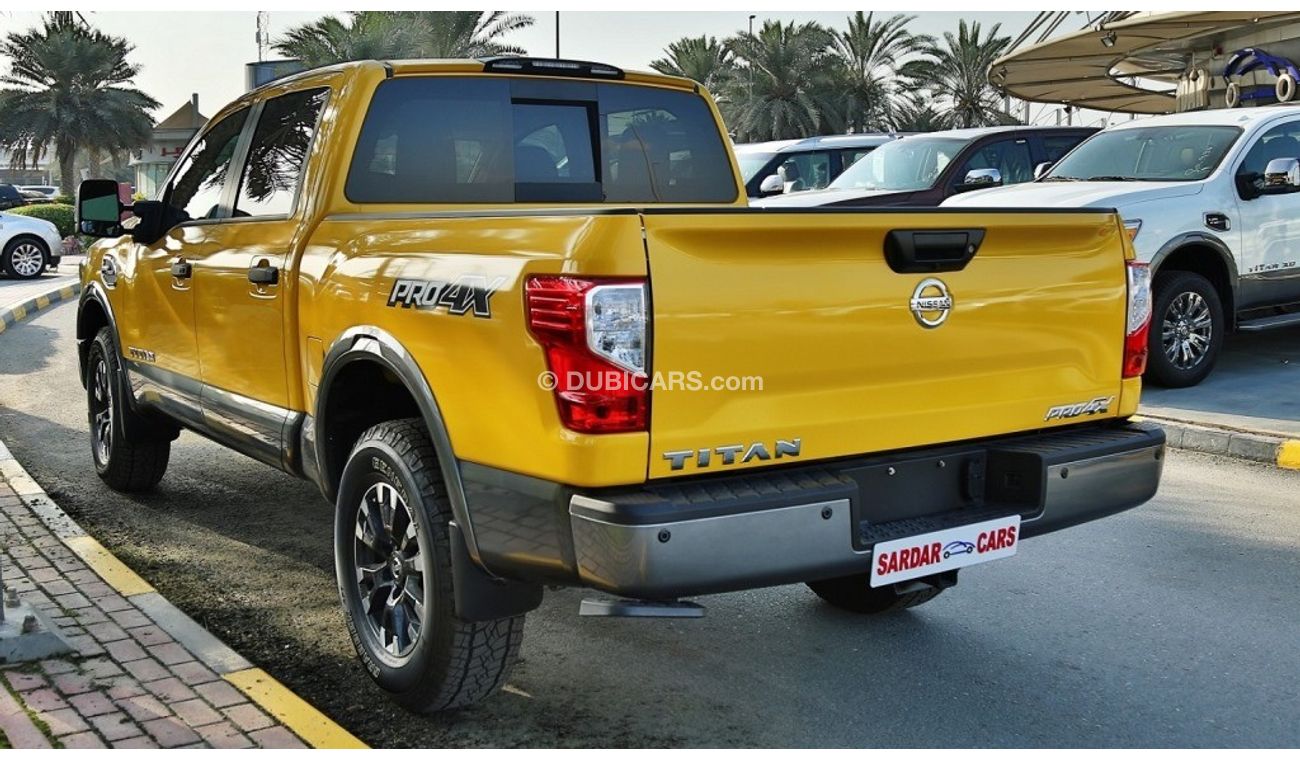 نيسان تايتان Pro