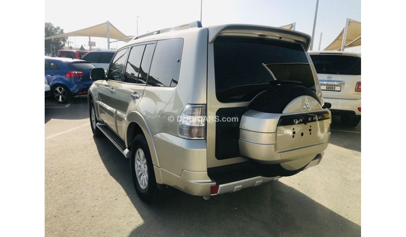 Mitsubishi Pajero 3.5