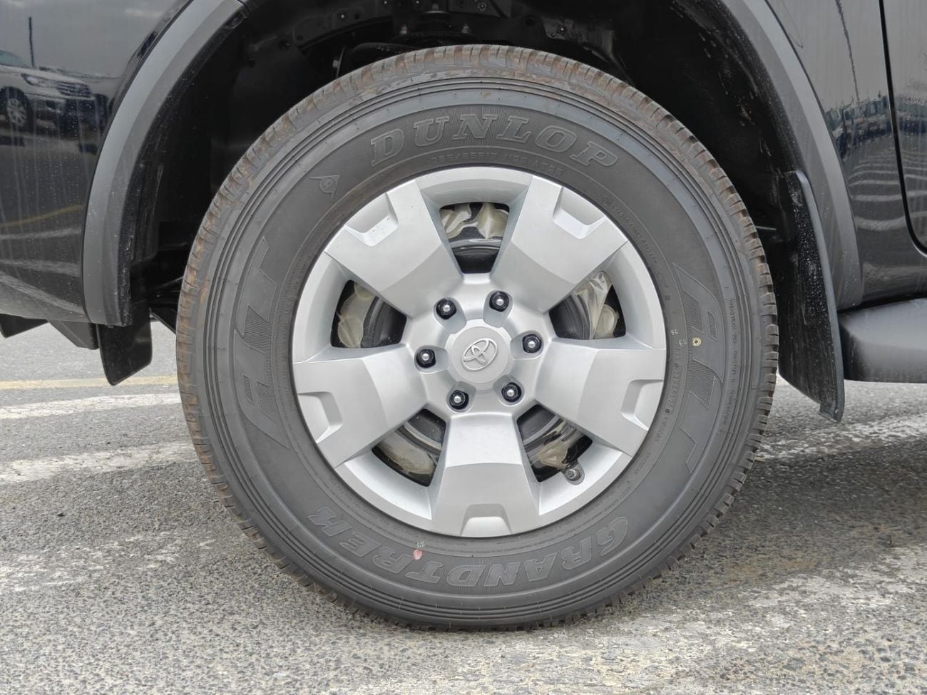 تويوتا فورتونر 2026 Toyota Fortuner 2.4L Diesel AT 4WD GCC Spec