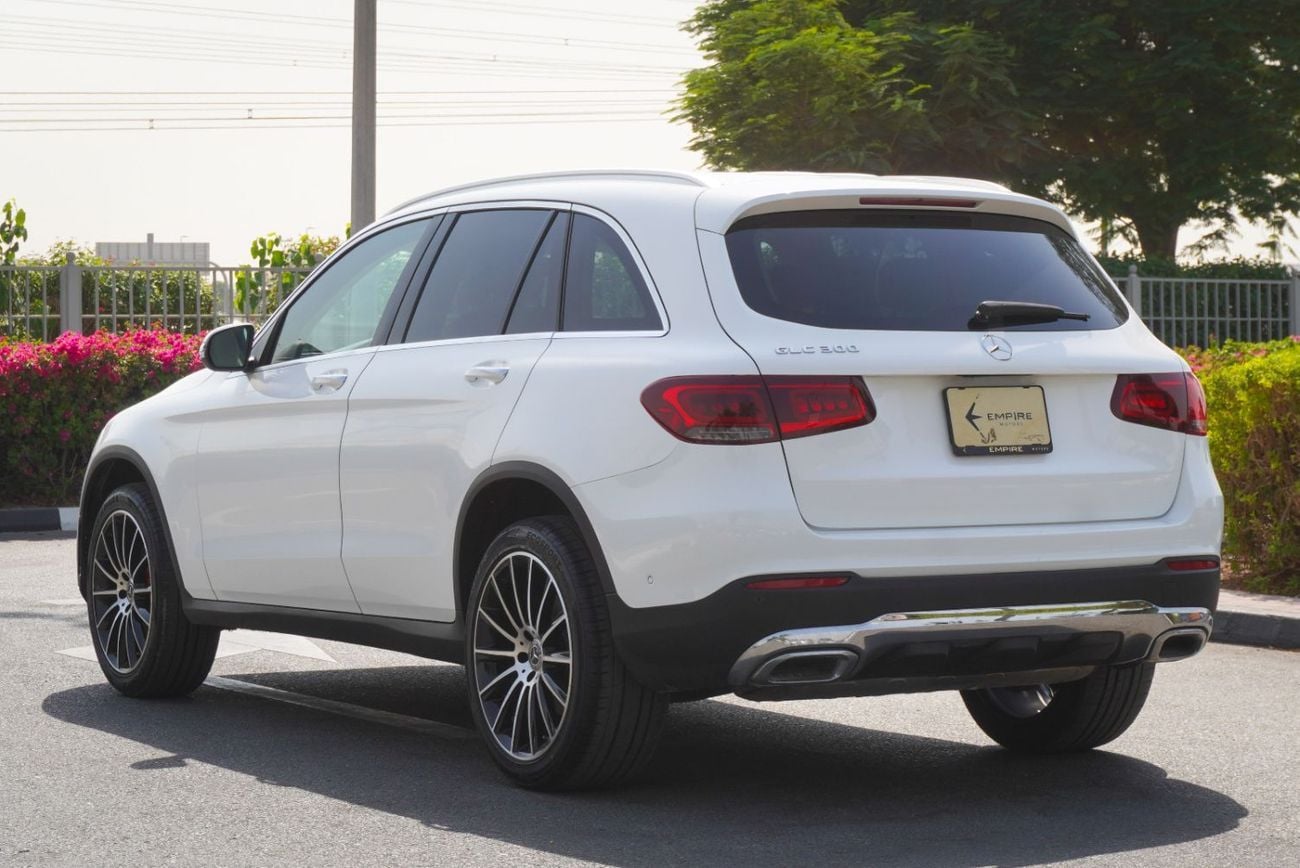مرسيدس بنز GLC 300 AMG 2.0L