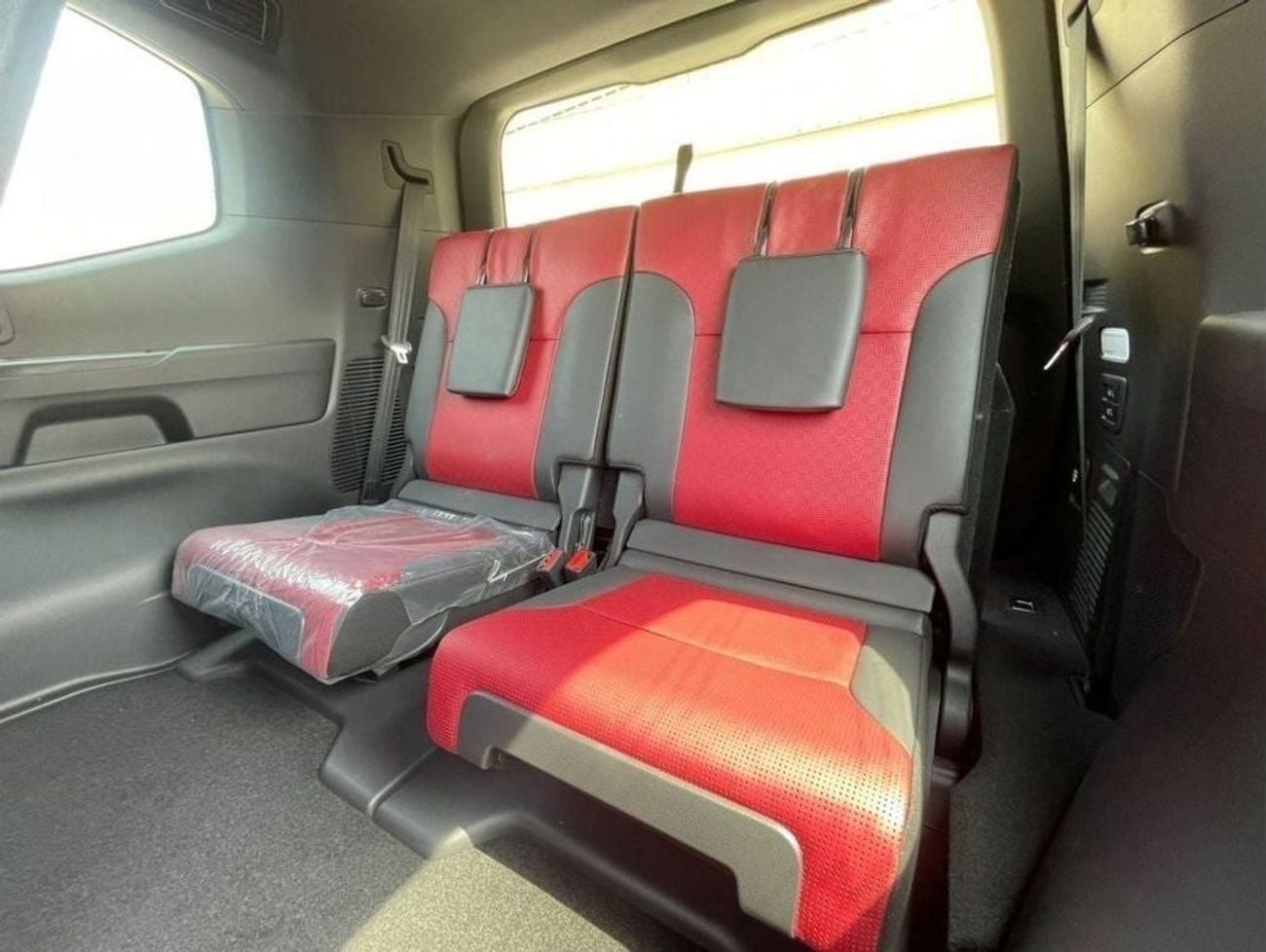 Toyota Land Cruiser VXR 3.5L