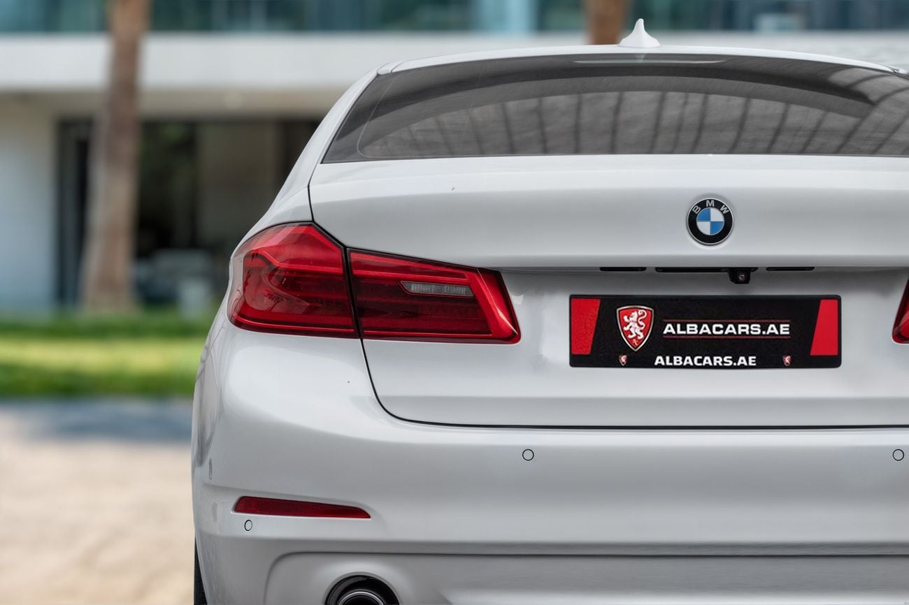 BMW 520i 520i | 1,665 P.M | 0% Downpayment | BMW HISTORY | UNDER WARRANTY!