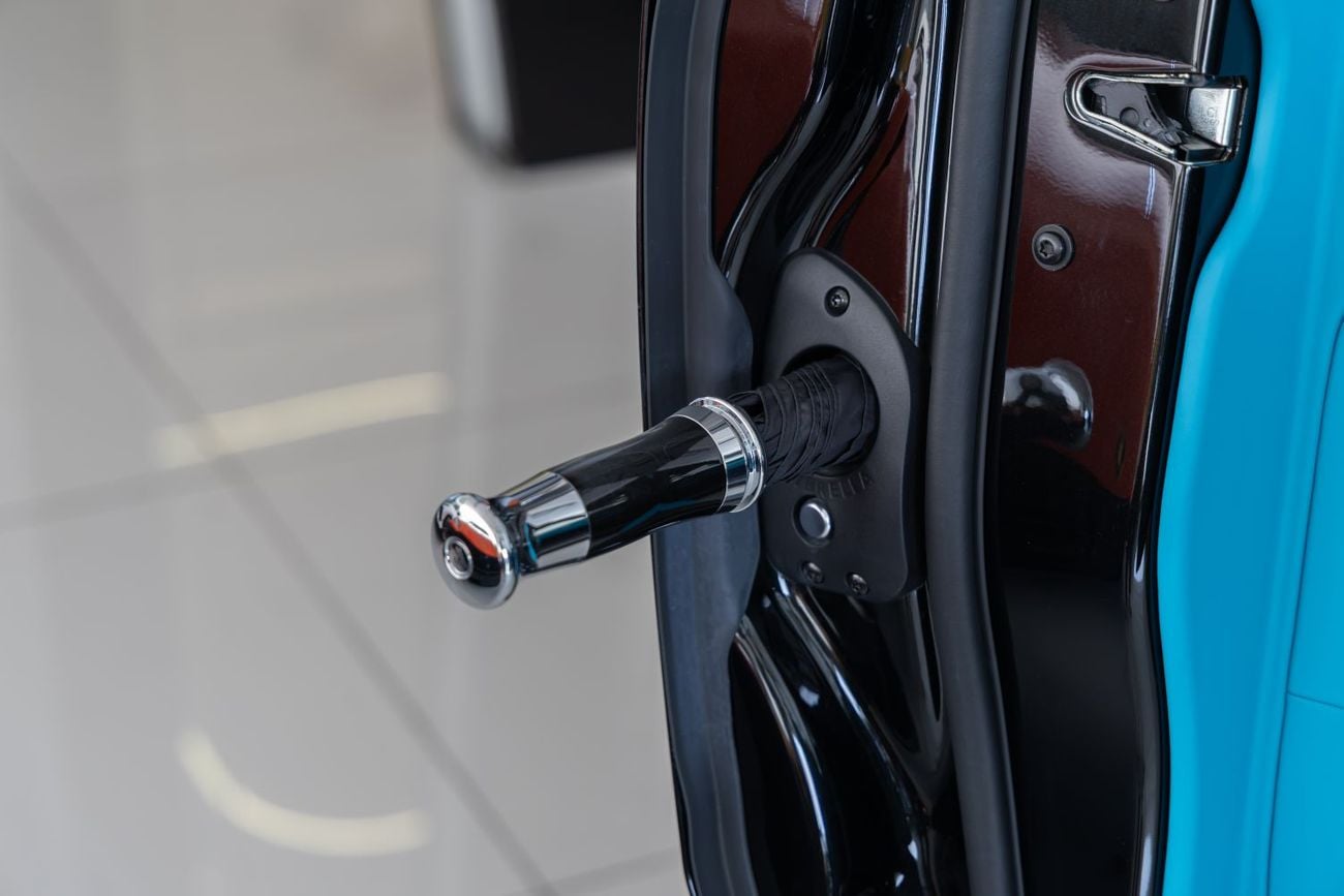 Rolls Royce Cullinan ROLLS-ROYCE CULLINAN | WARRANTY AVAILABLE PITSTOP 360AGMC | SILVER BADGE | BESPOKE TURQUOISE LEATHER