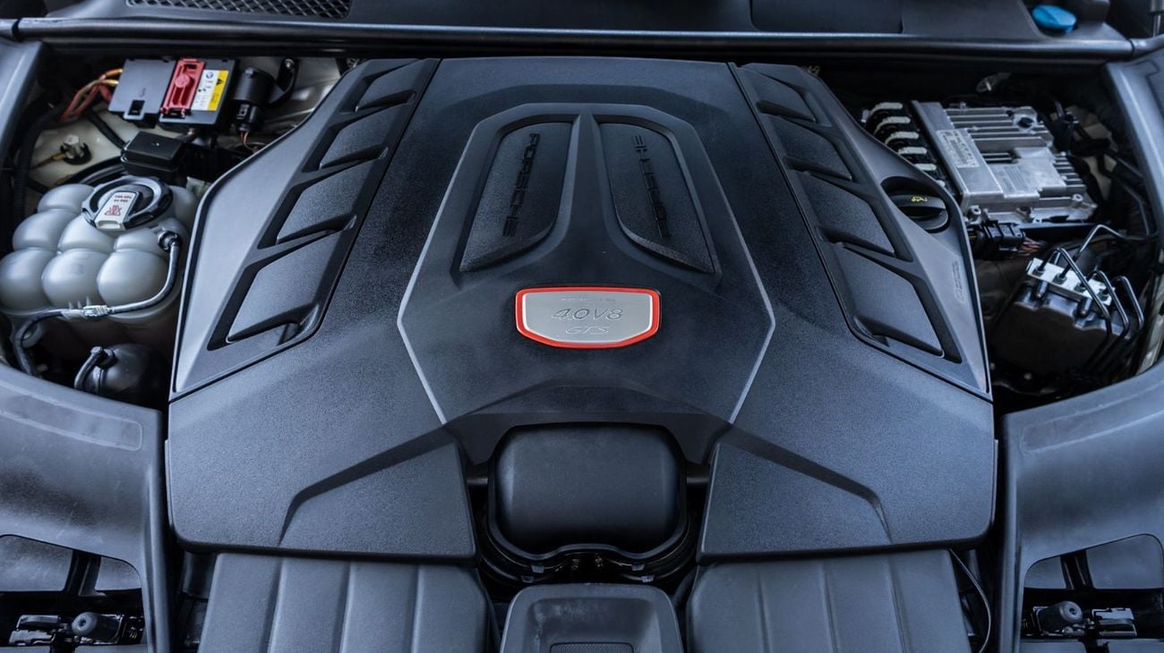 Porsche Cayenne GTS 4.0L (460 HP)