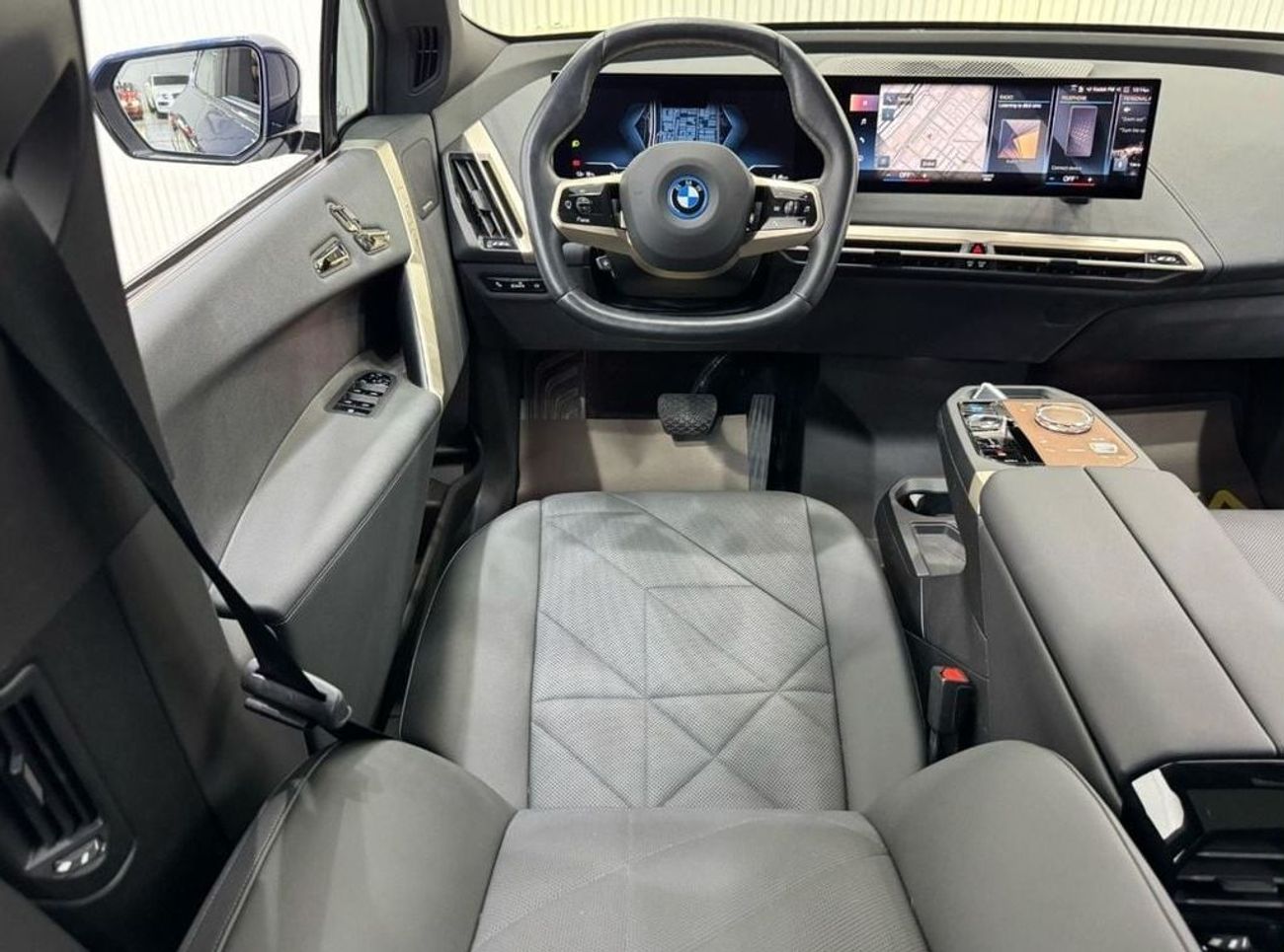 BMW iX xDrive40 2023 BMW iX xDrive40, 2028 BMW Warranty, 2029 BMW Service Pack, 2031 BMW Battery Warranty,