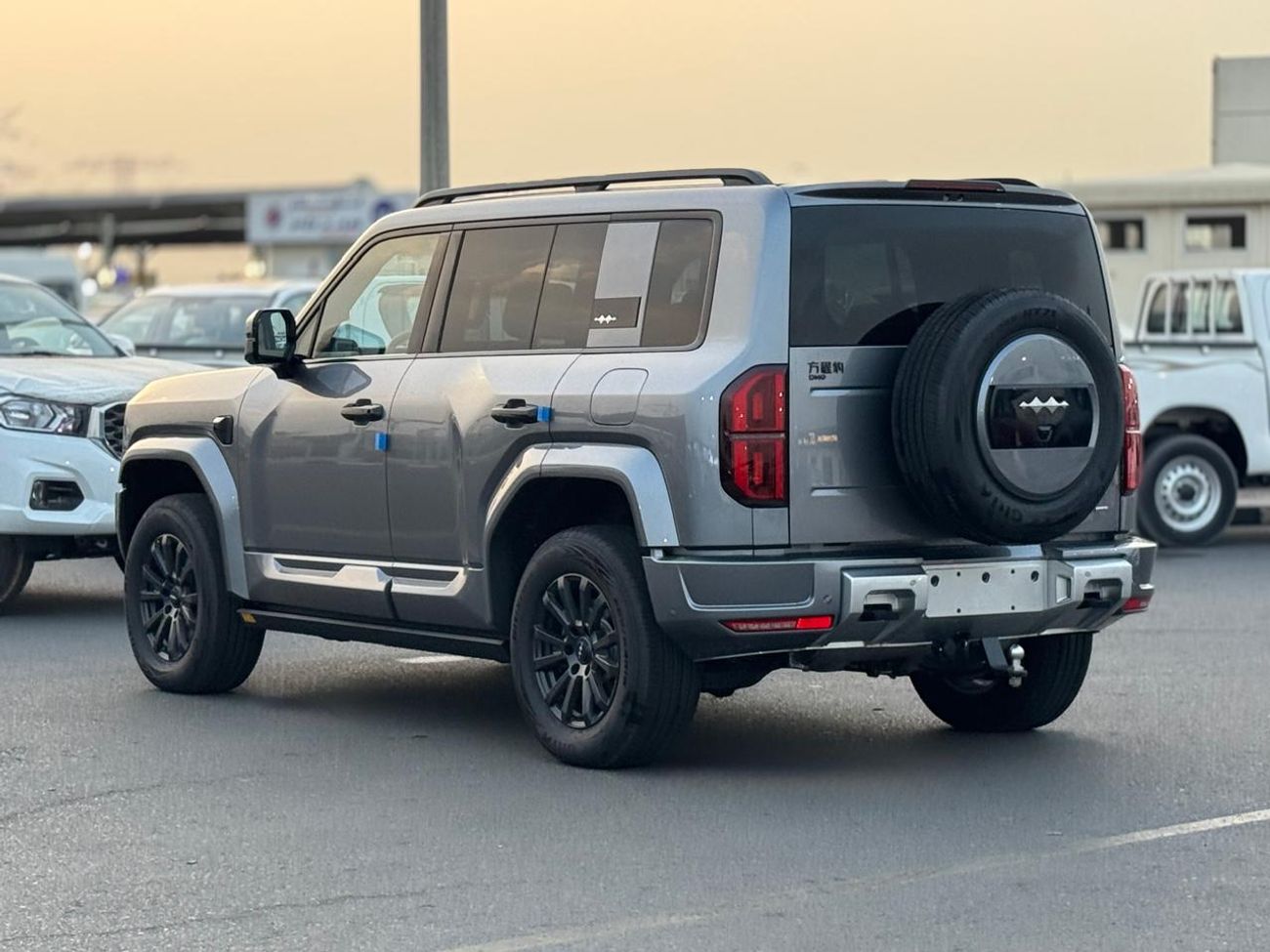 BYD Leopard 5 BYD LEOPARD 5 ULTRA 2025