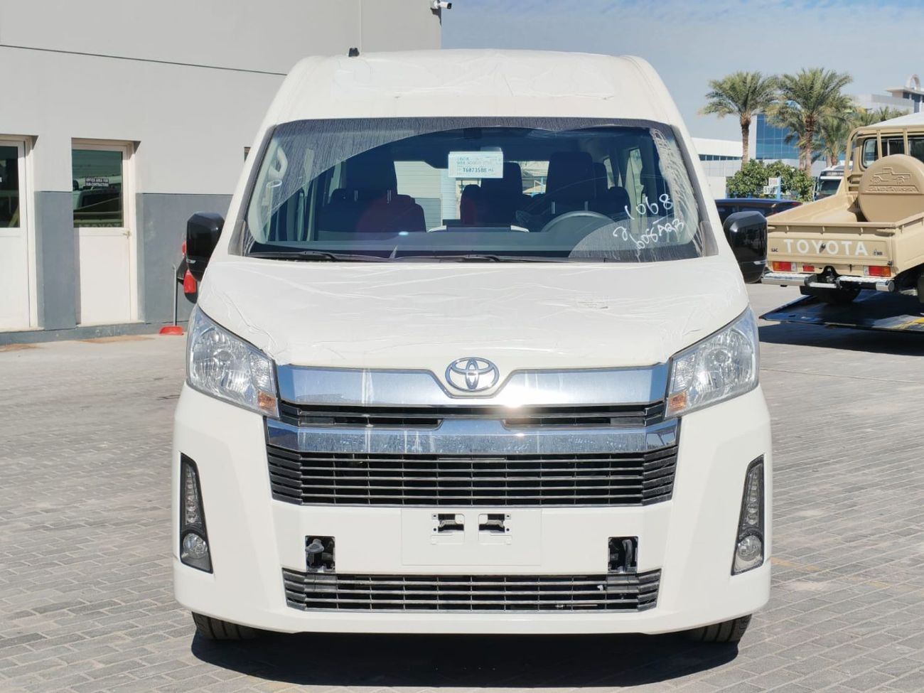 Toyota Hiace 2025 Toyota Hiace GL 13-Seater High-Roof Full-Option 2.8L 4-Cyl Diesel A/T RWD Export Only
