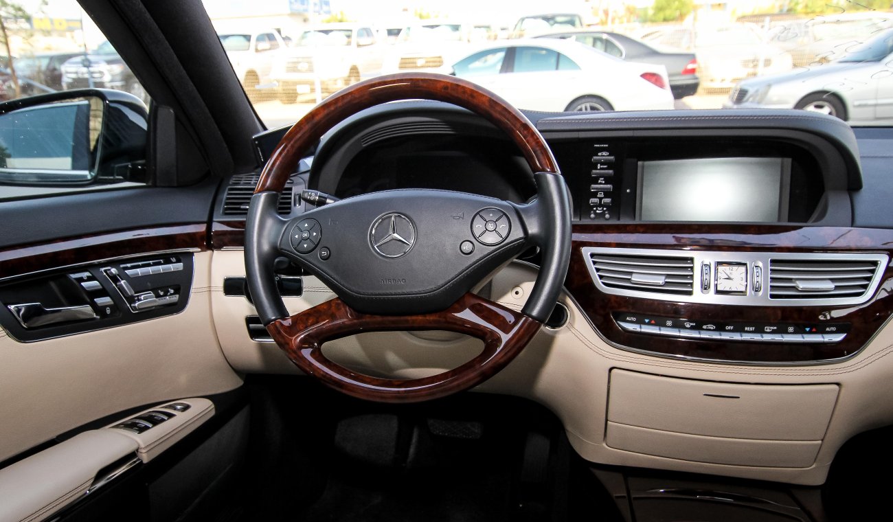 Mercedes-Benz S 550 L