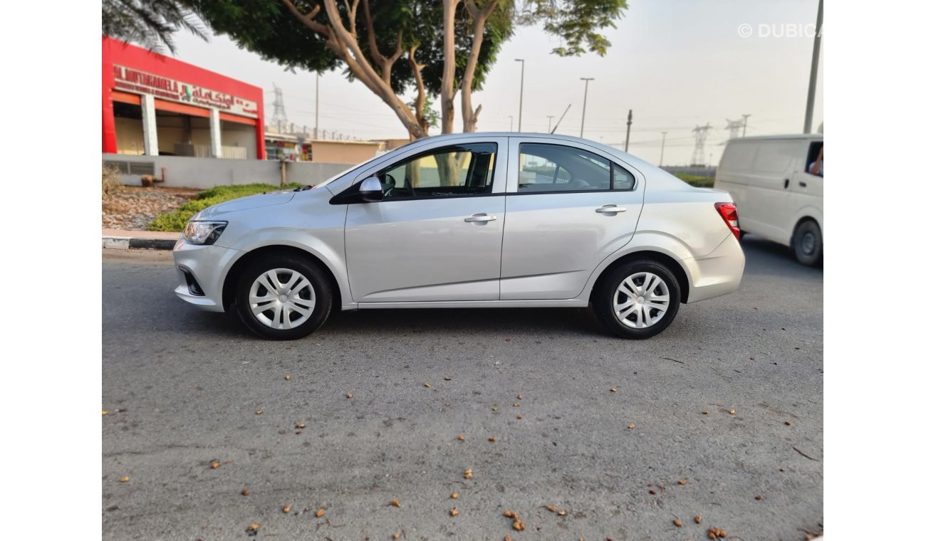 Chevrolet Aveo LS BASIC- Silver - Grey -2018