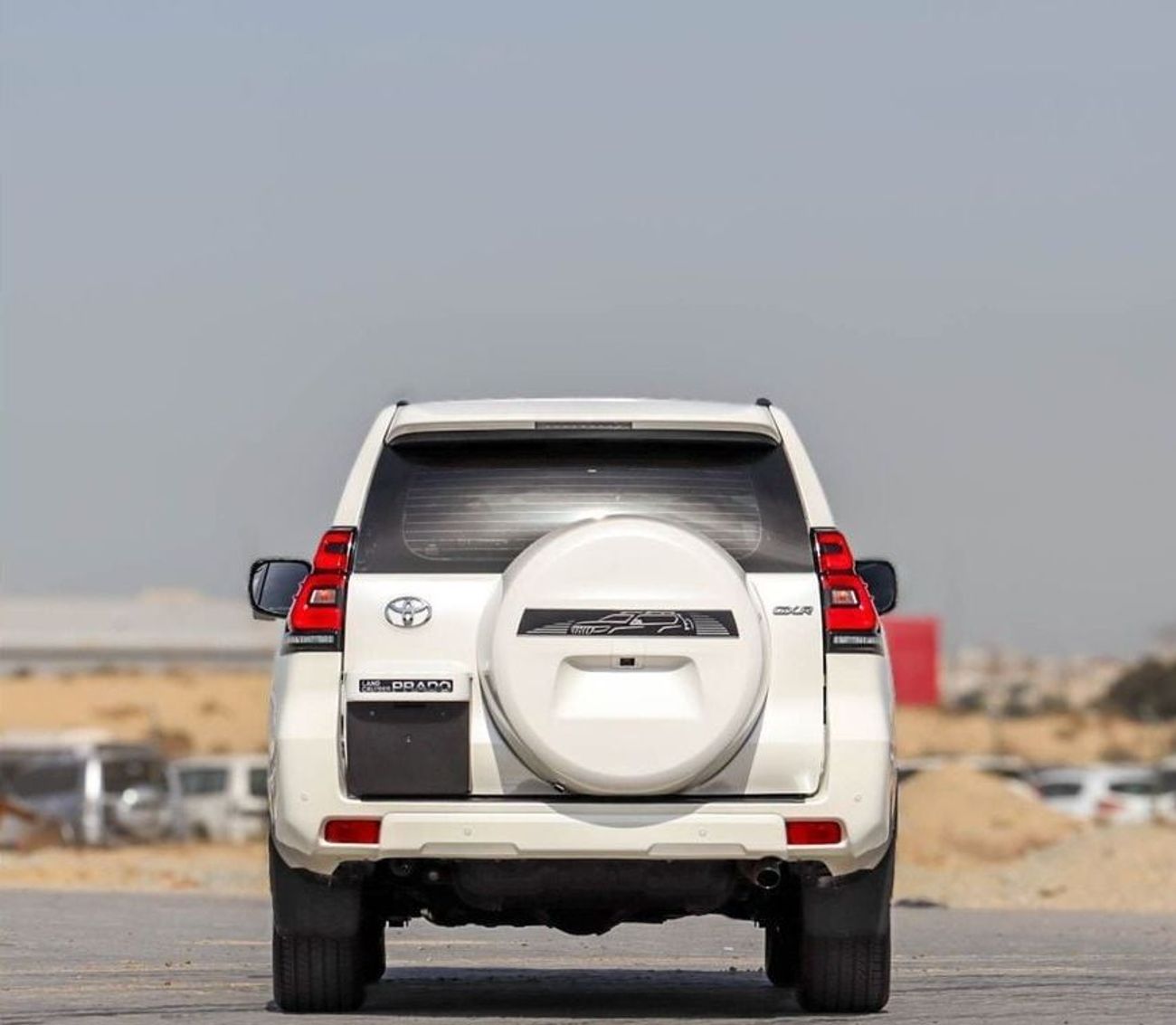 تويوتا برادو GXR 4.0L 4WD Toyota Prado GXR, 4.0L, 2022 GCC, Original Paint, accident-free, in excellent condition