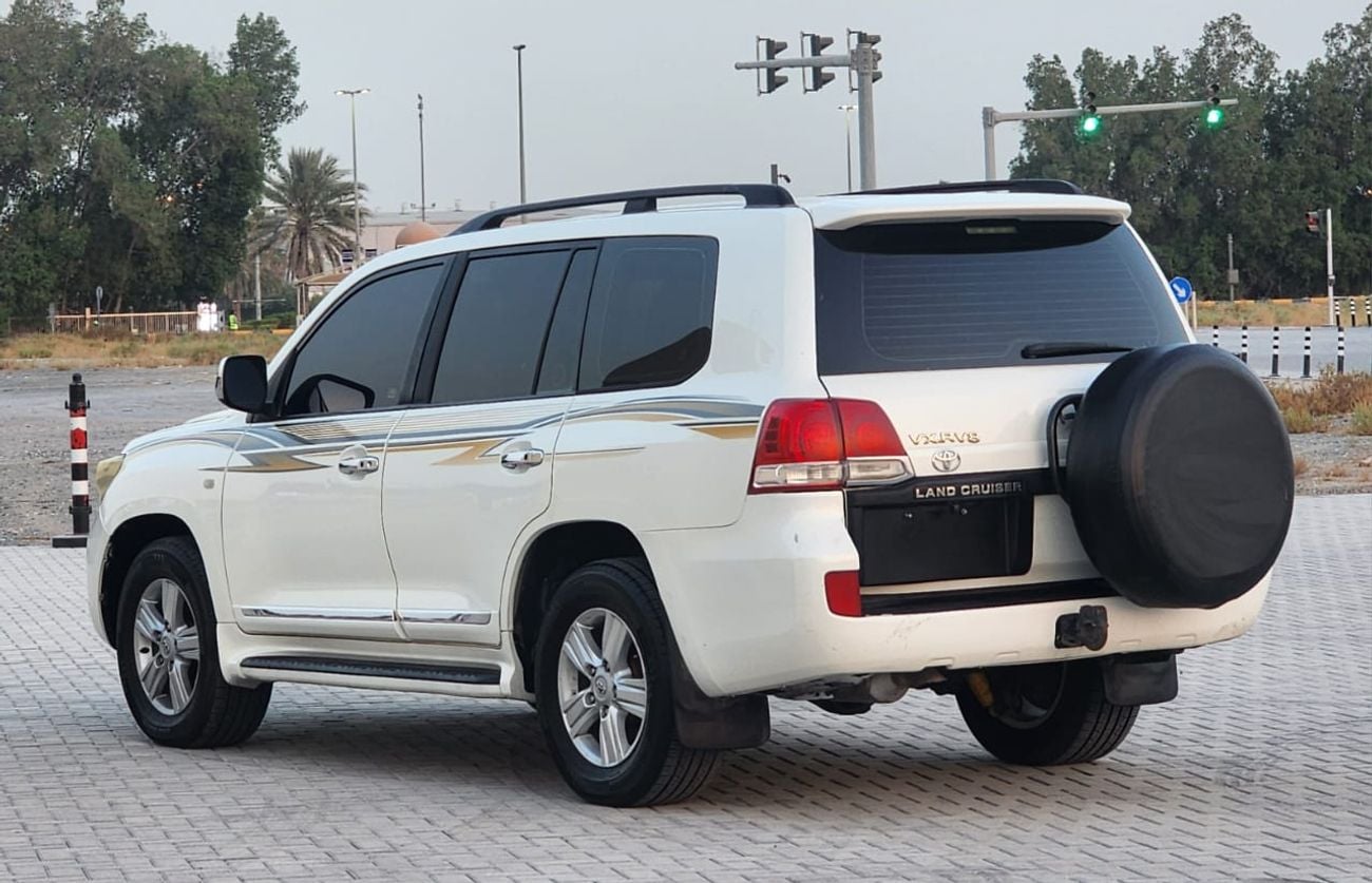 Toyota Land Cruiser VXR